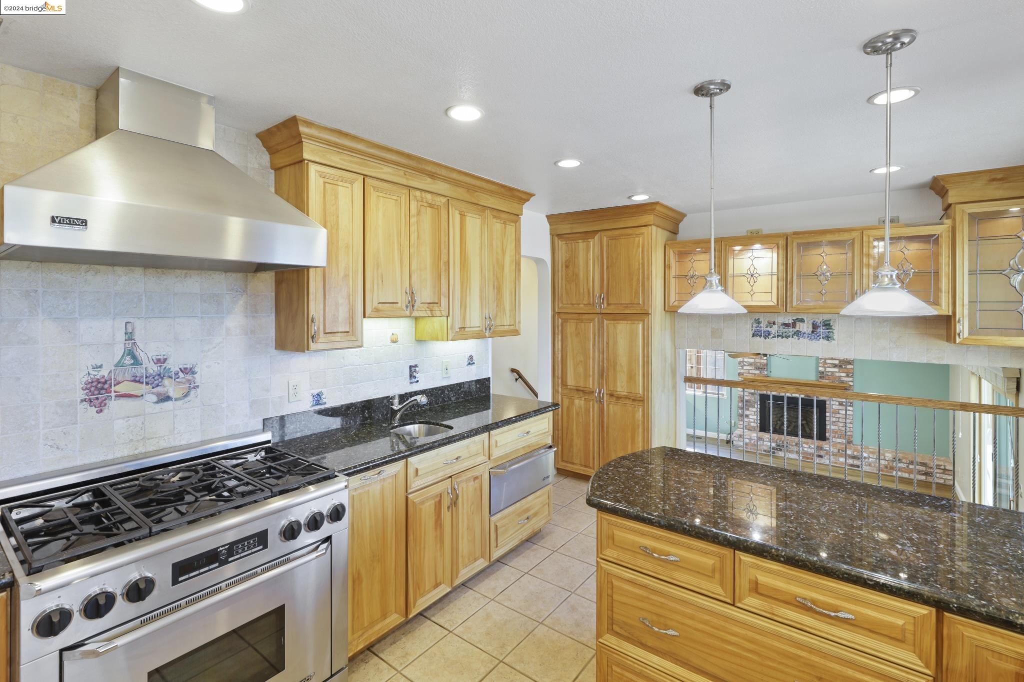 1513 Mellissa Ct