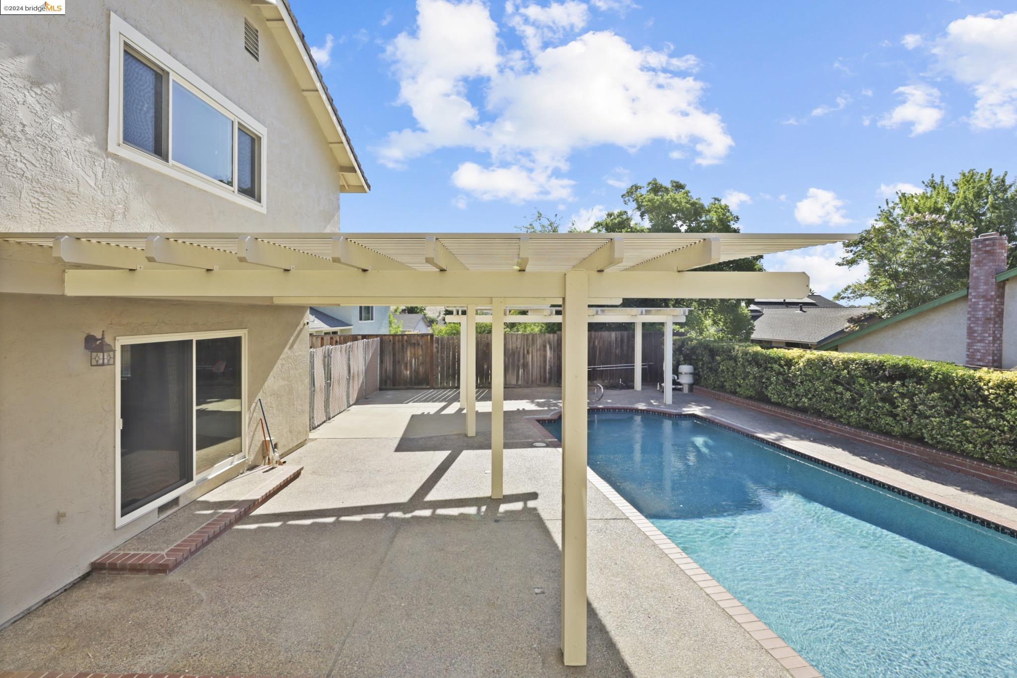 1513 Mellissa Ct