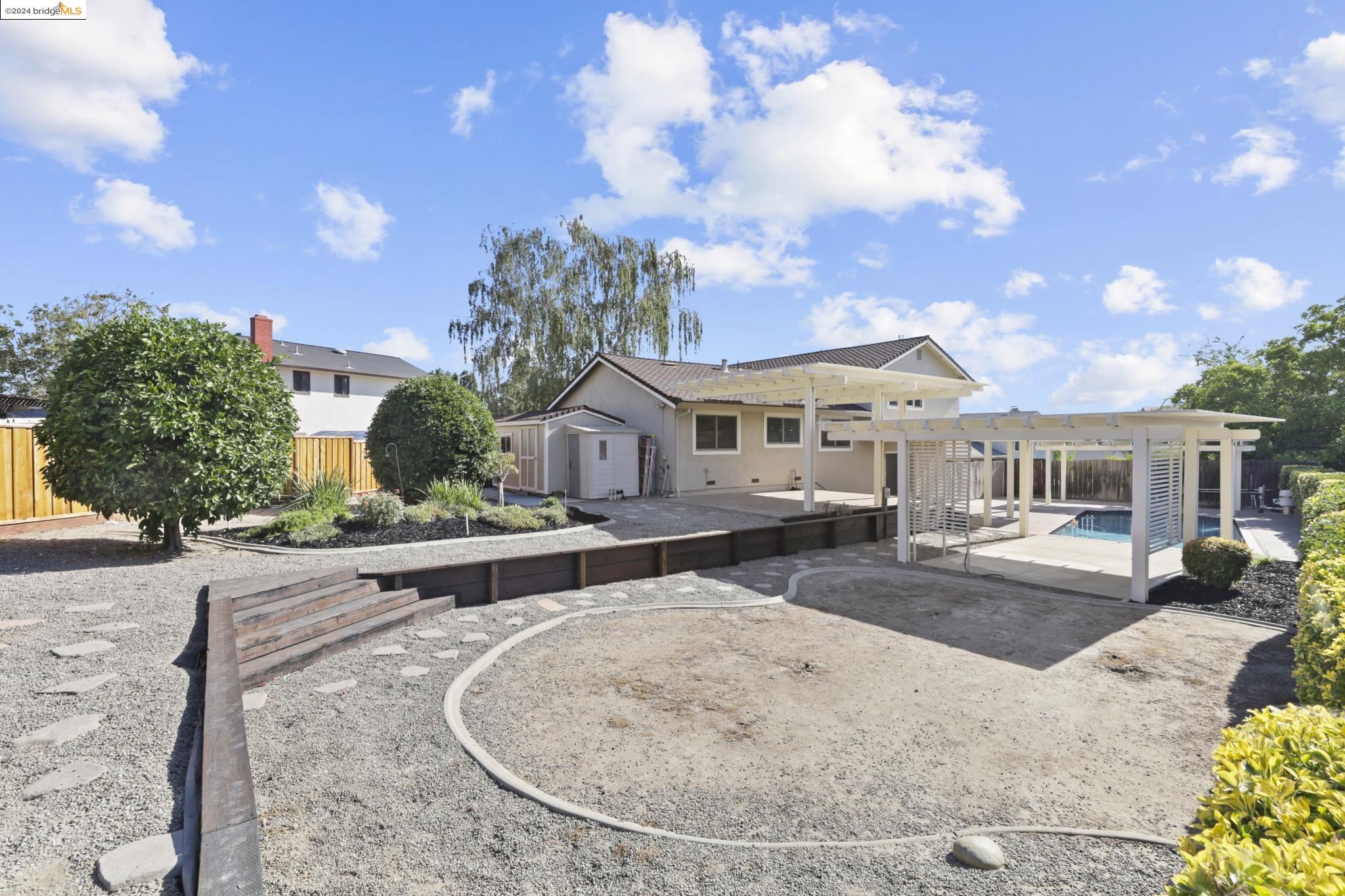 1513 Mellissa Ct
