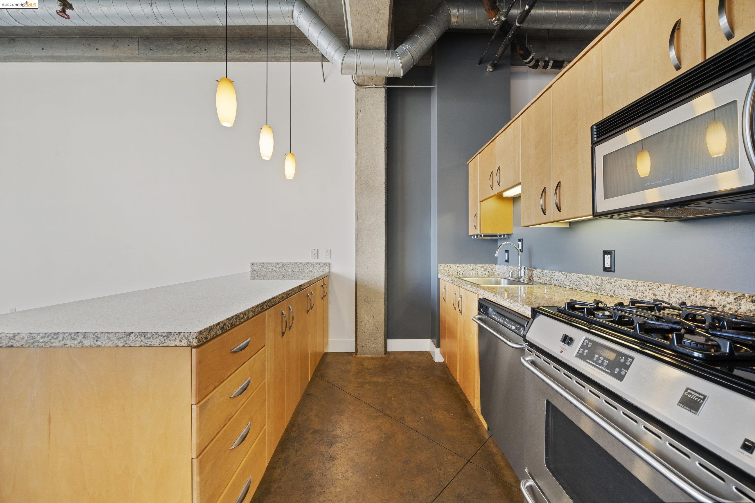 201 4Th St # 501