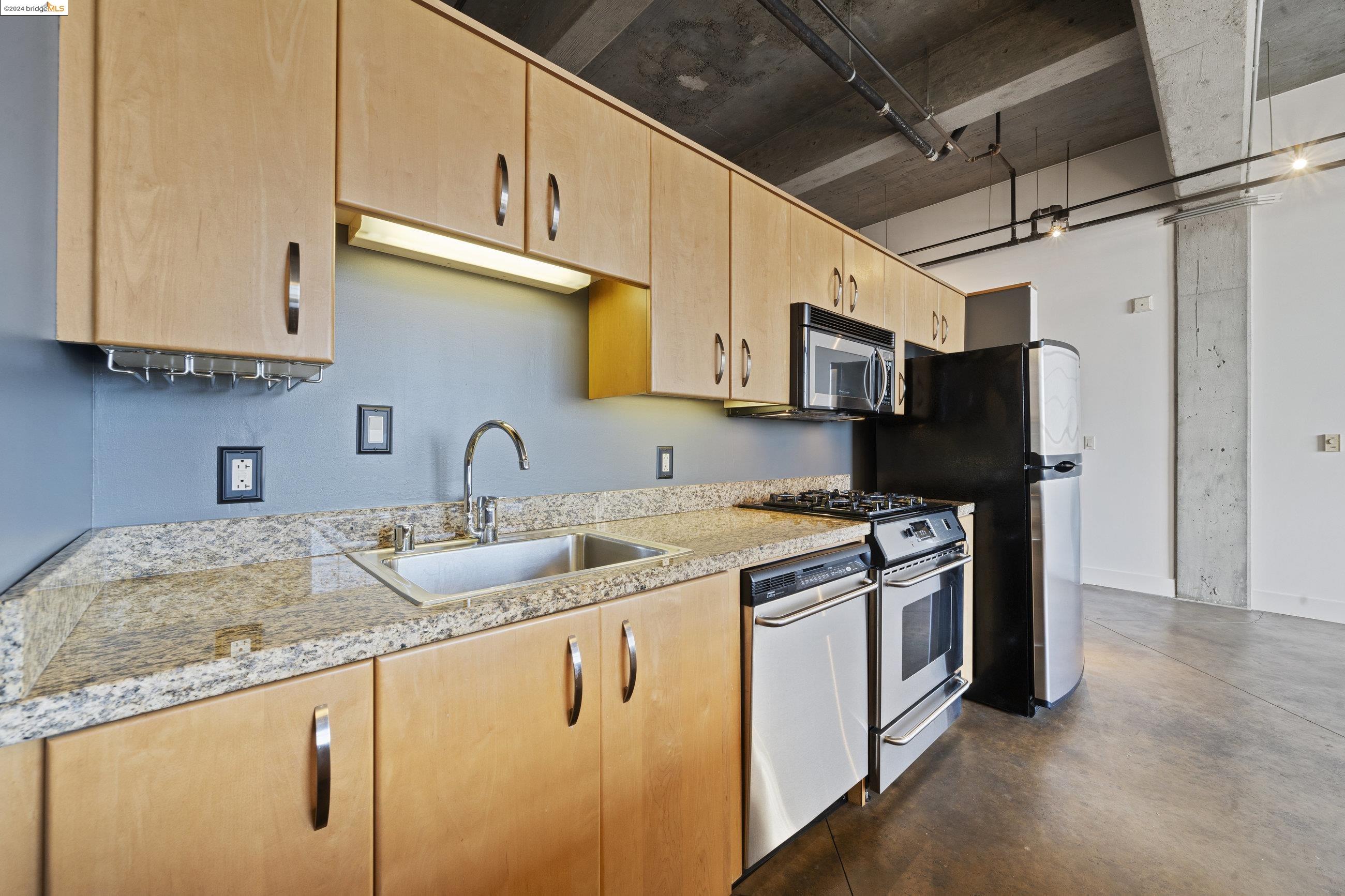 201 4Th St # 501