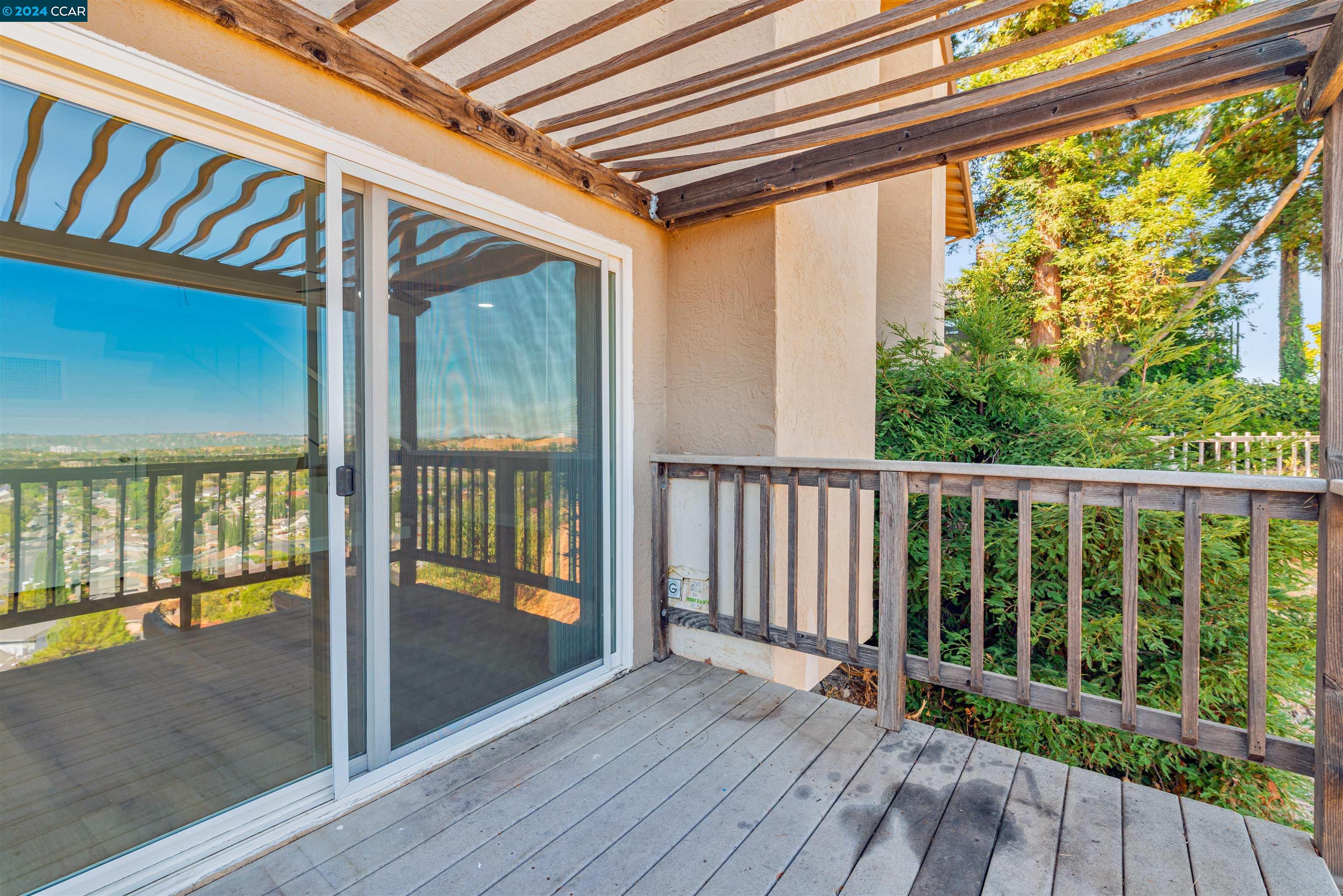 3537 Tabora Dr