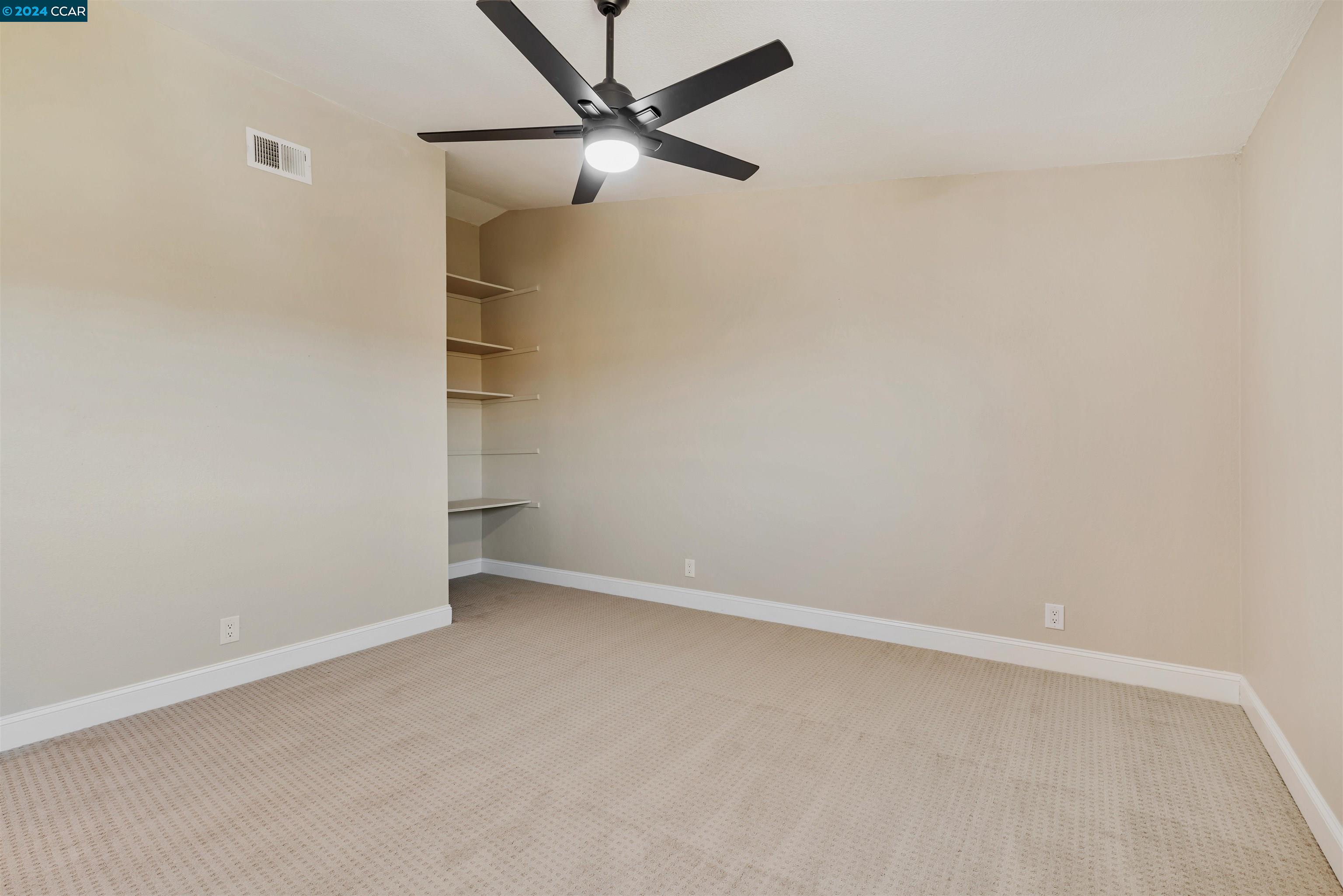 3537 Tabora Dr