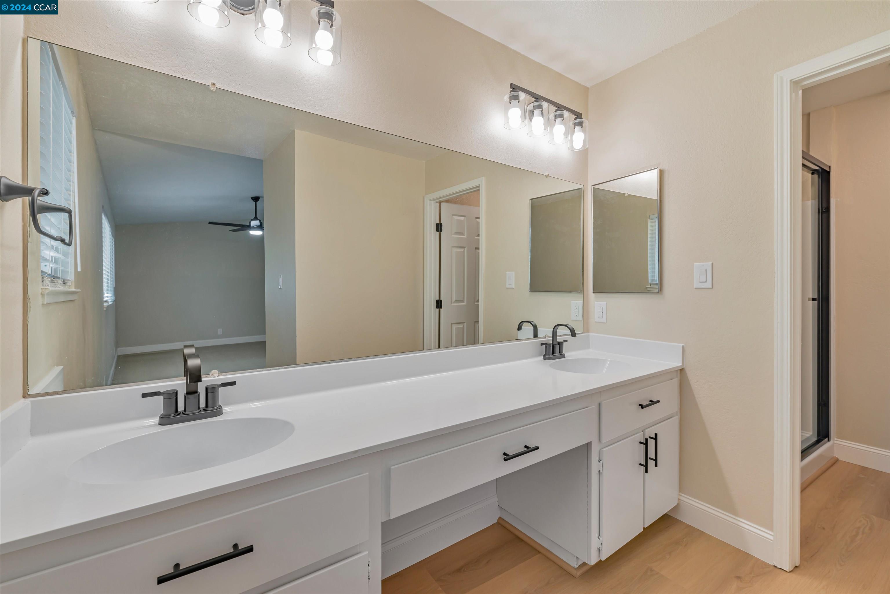 3537 Tabora Dr