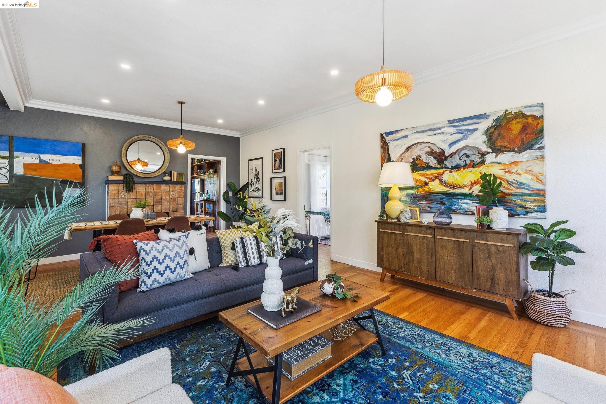 1209 Delaware