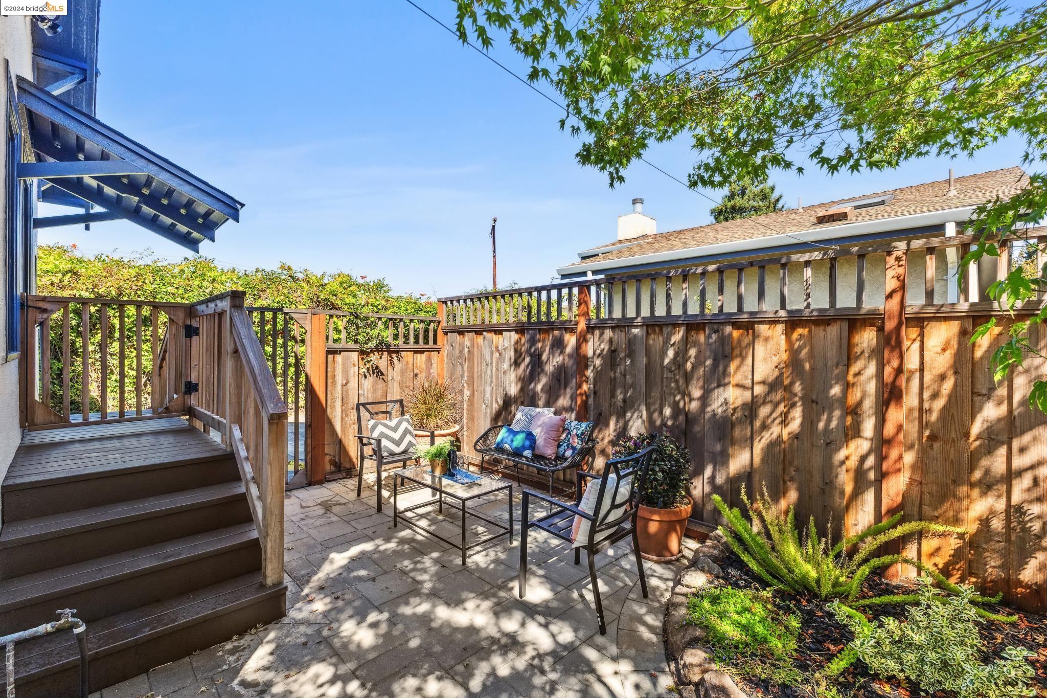 1209 Delaware