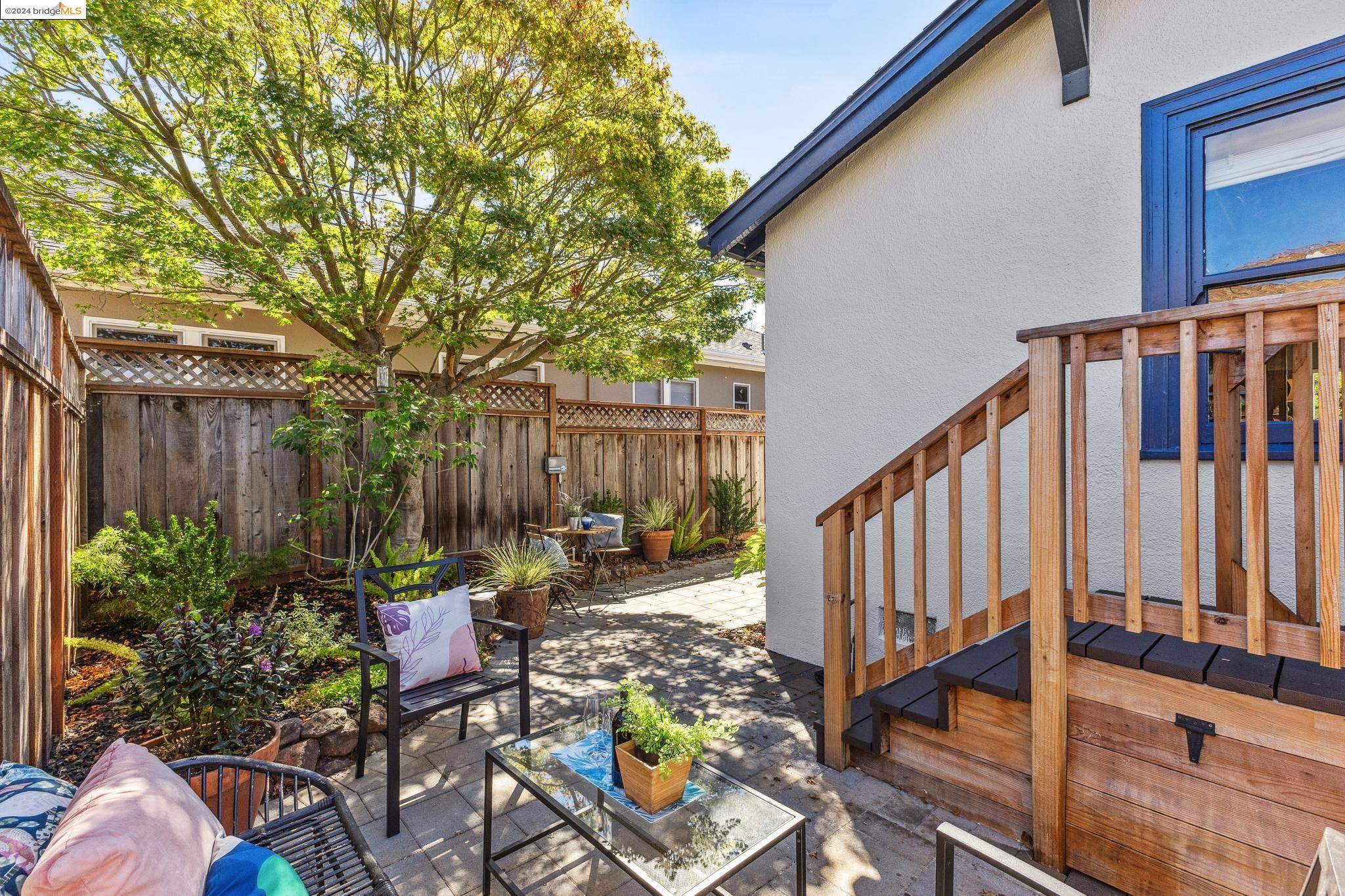 1209 Delaware