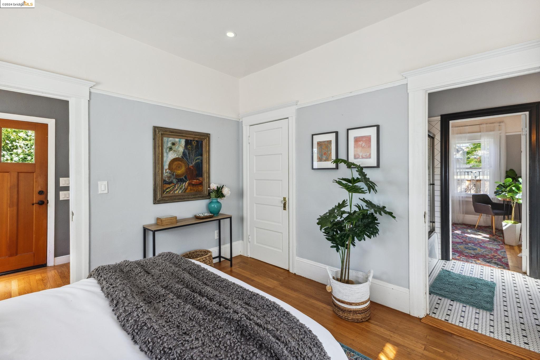 1209 Delaware