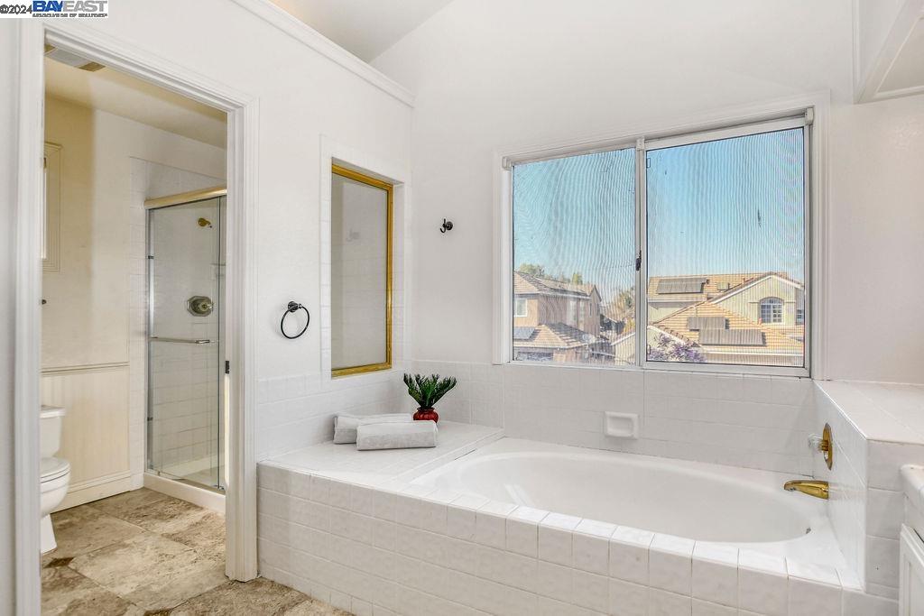 2471 Santa Barbara Ct