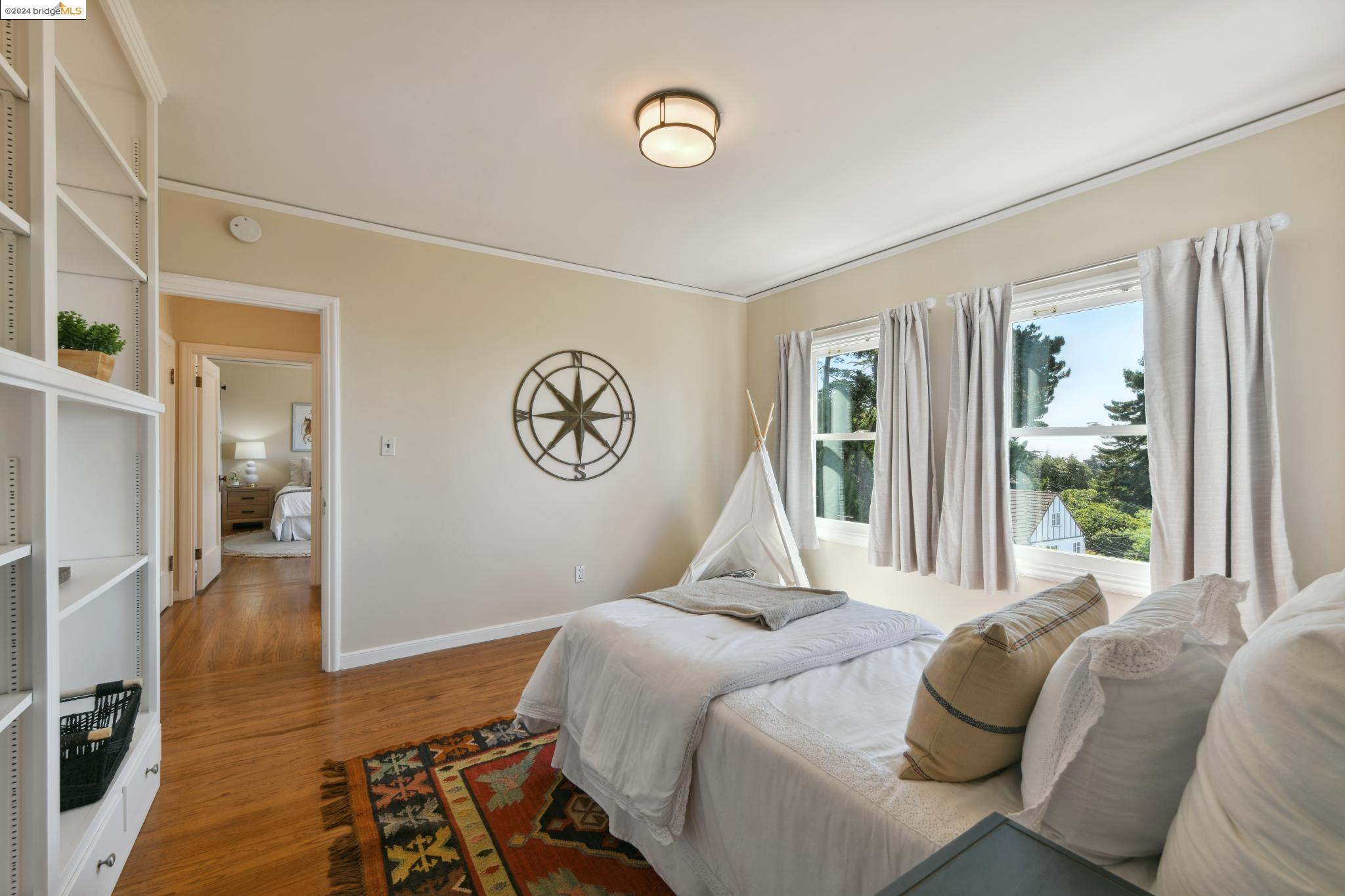2643 Carisbrook Dr