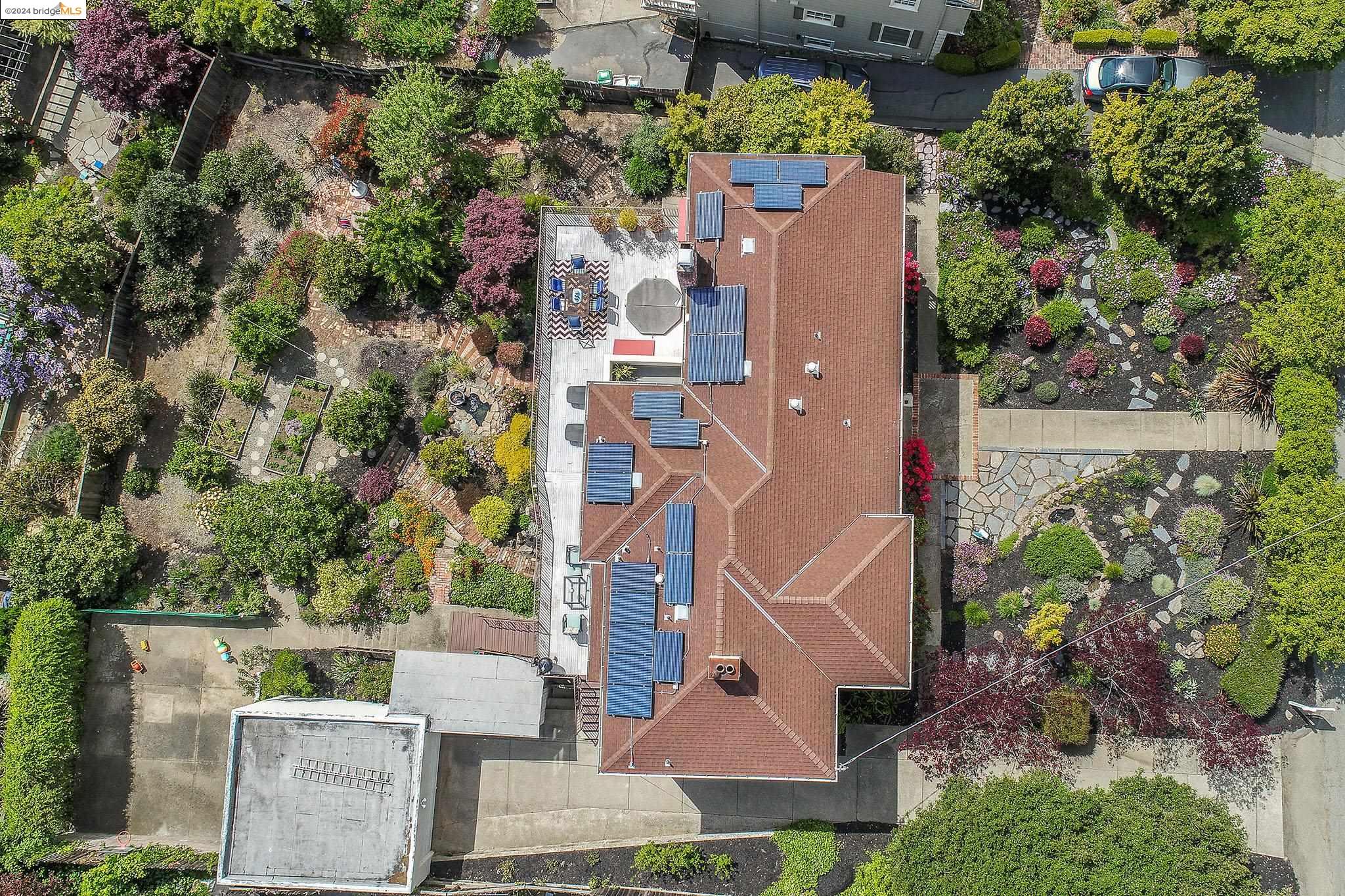 2643 Carisbrook Dr