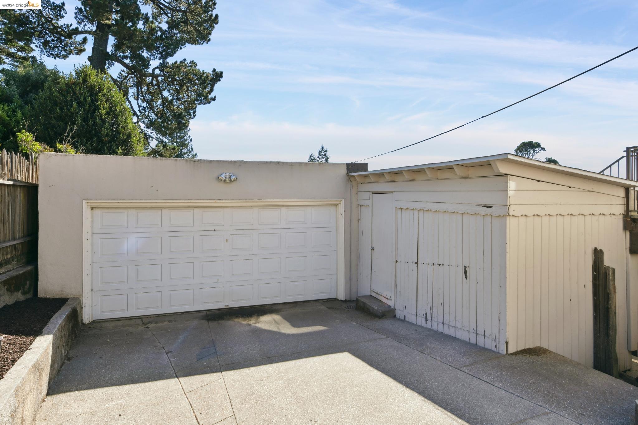 2643 Carisbrook Dr