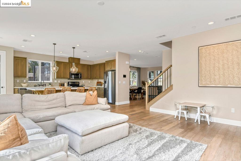 1391 Mallard Ln
