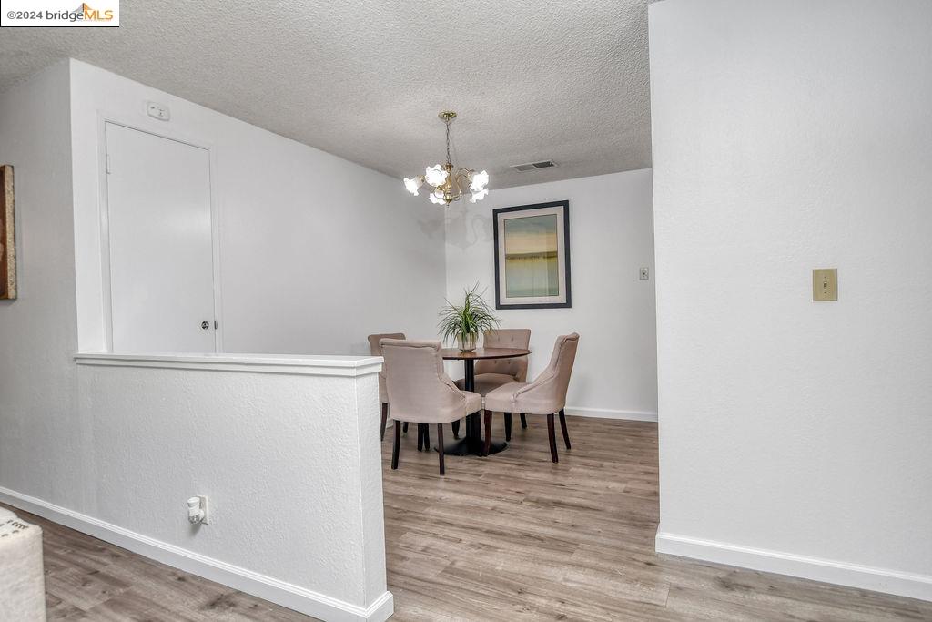 1577 London Cir