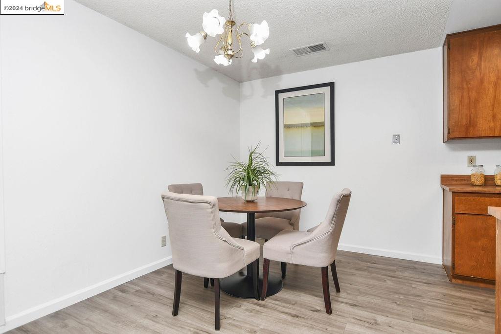1577 London Cir