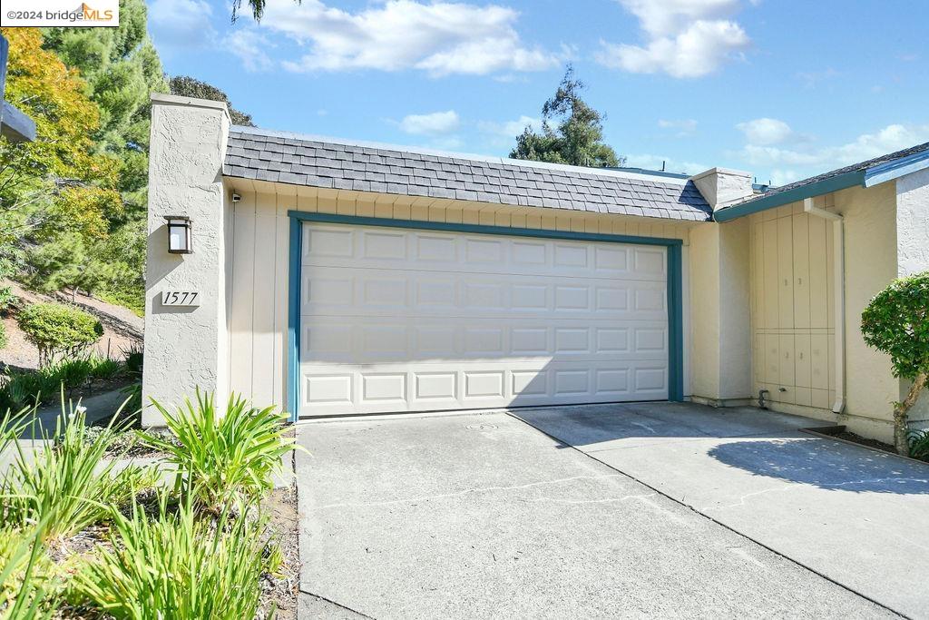 1577 London Cir