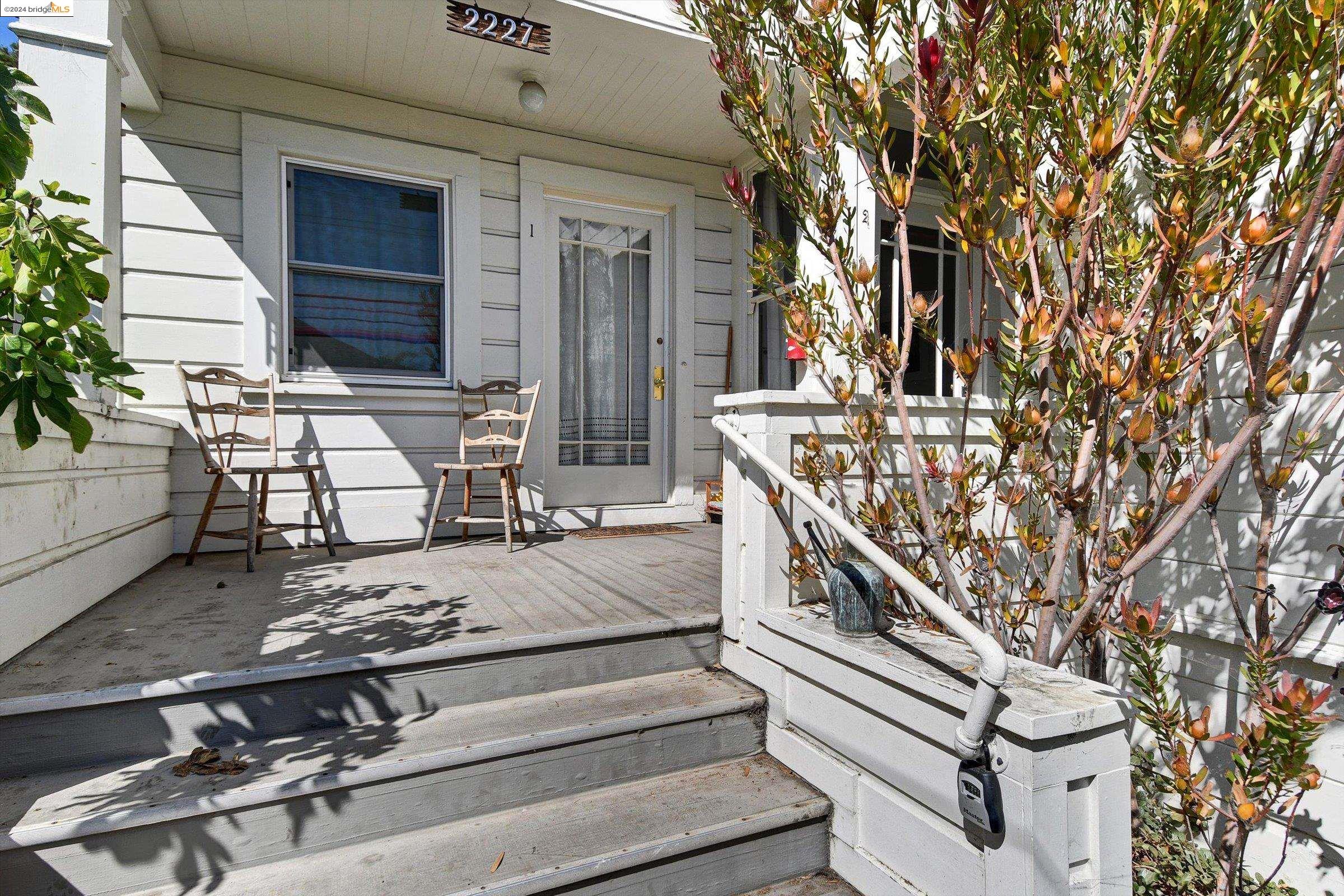 2227 Parker St