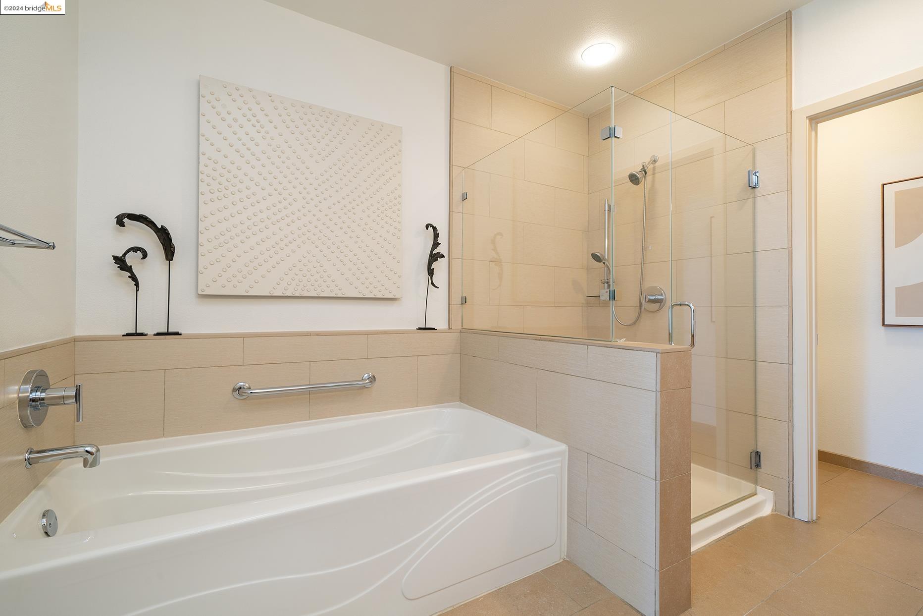 1655 N California Blvd # 305