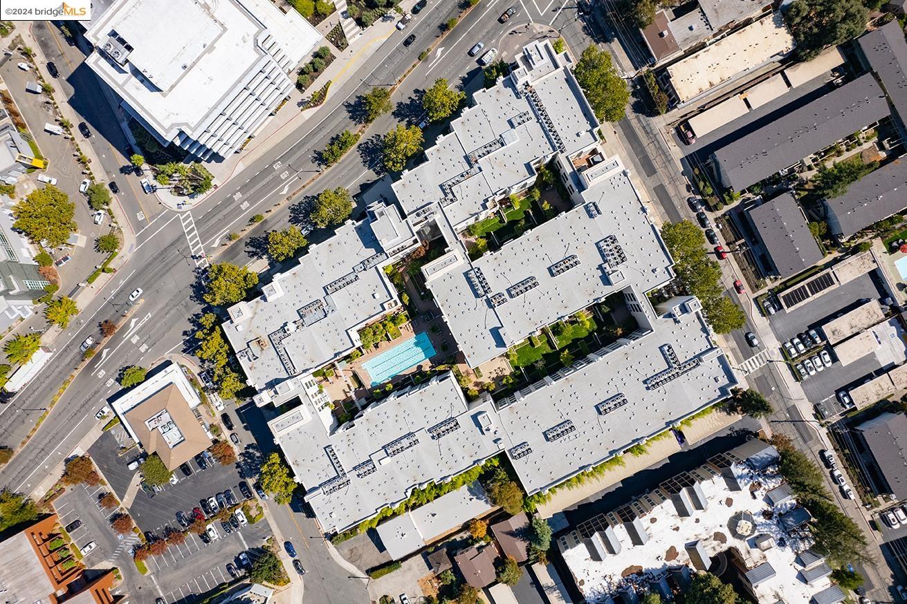 1655 N California Blvd # 305