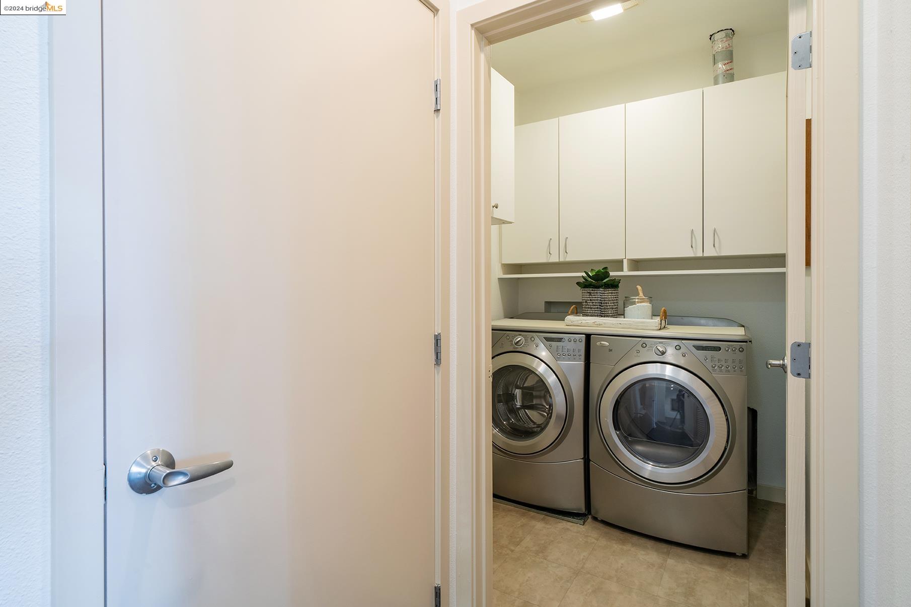 1655 N California Blvd # 305