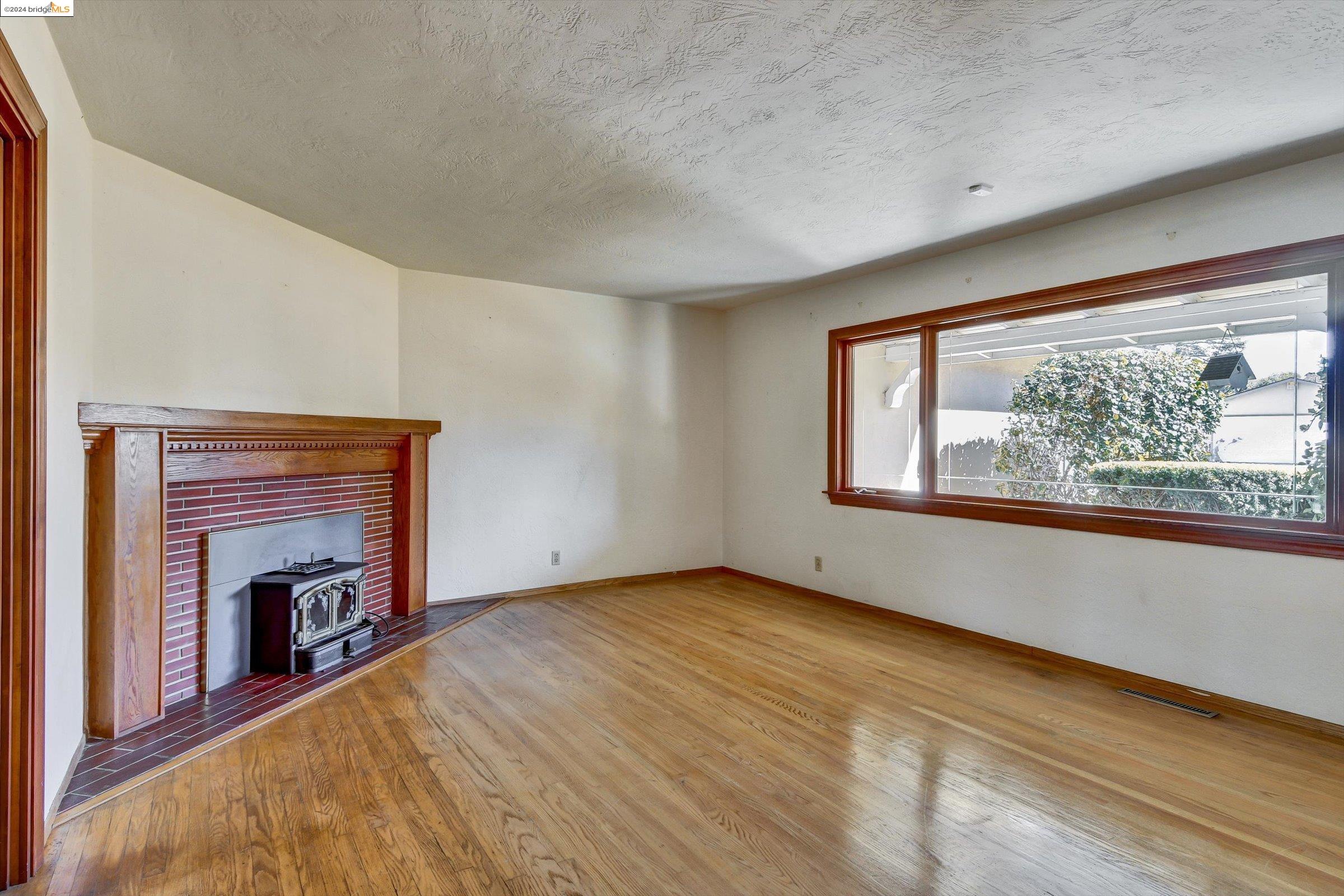 1137 Farragut Dr