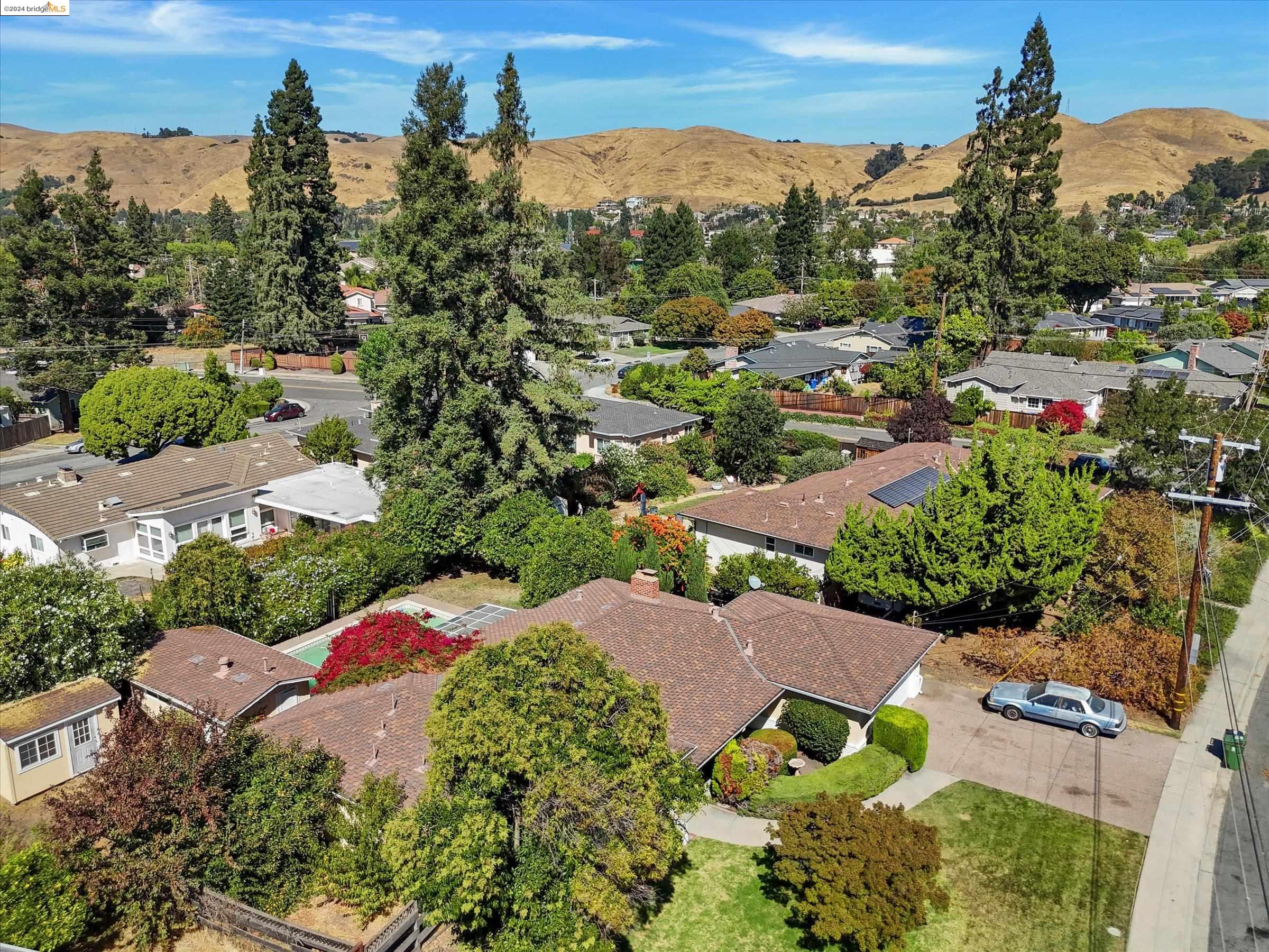 1137 Farragut Dr