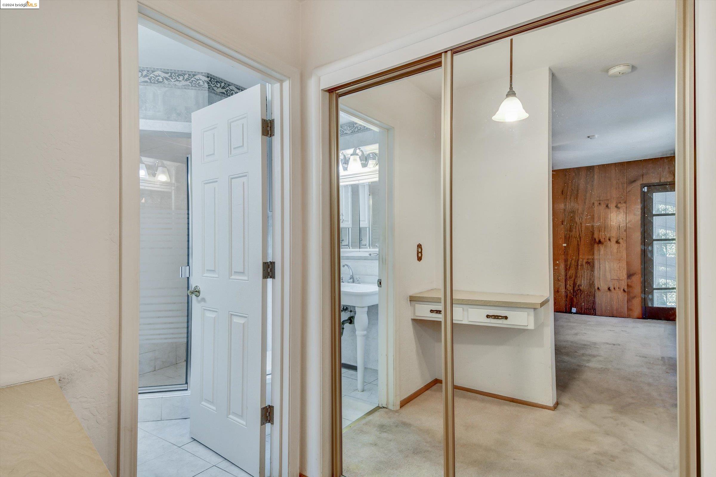 1137 Farragut Dr