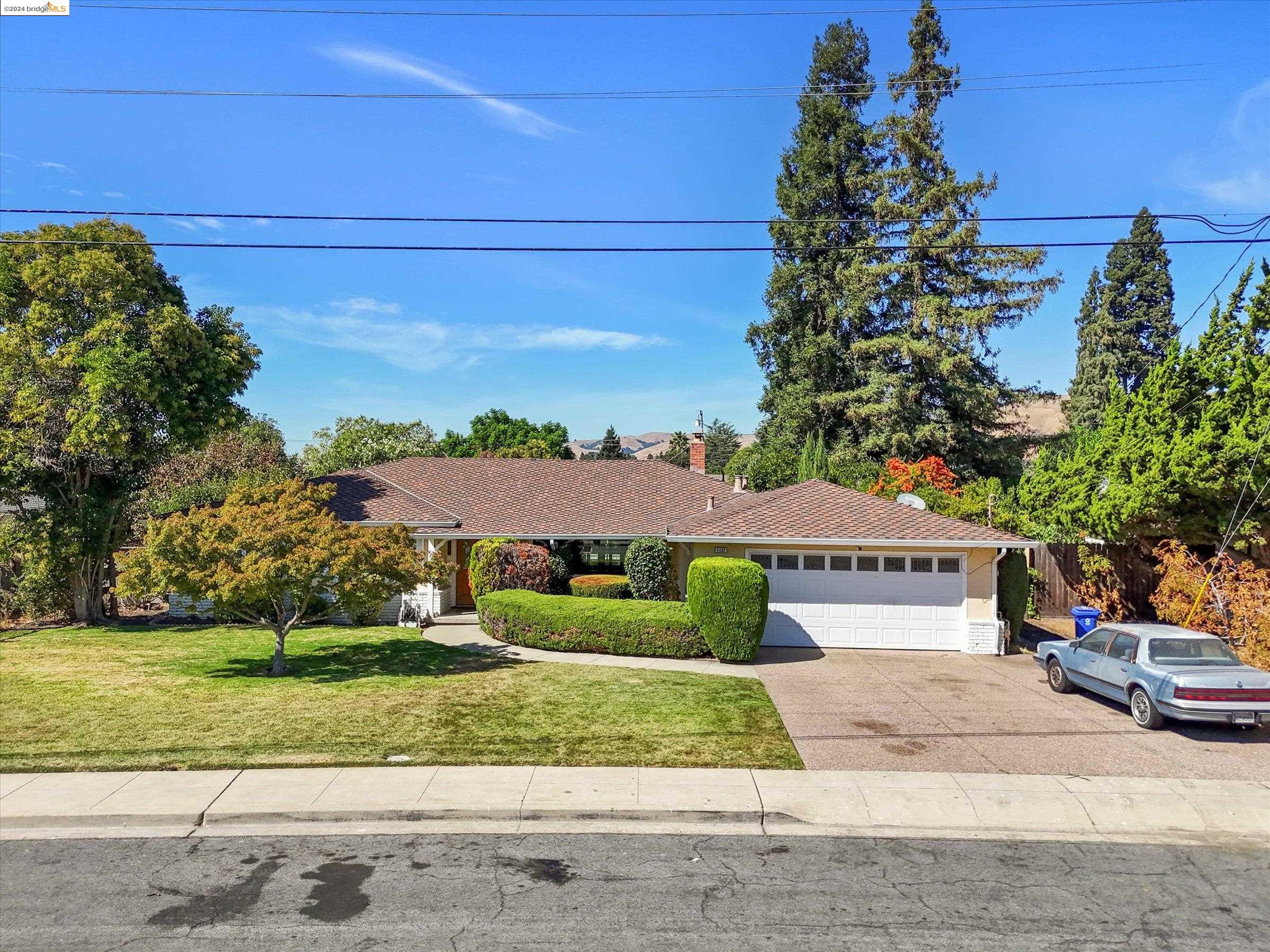 1137 Farragut Dr