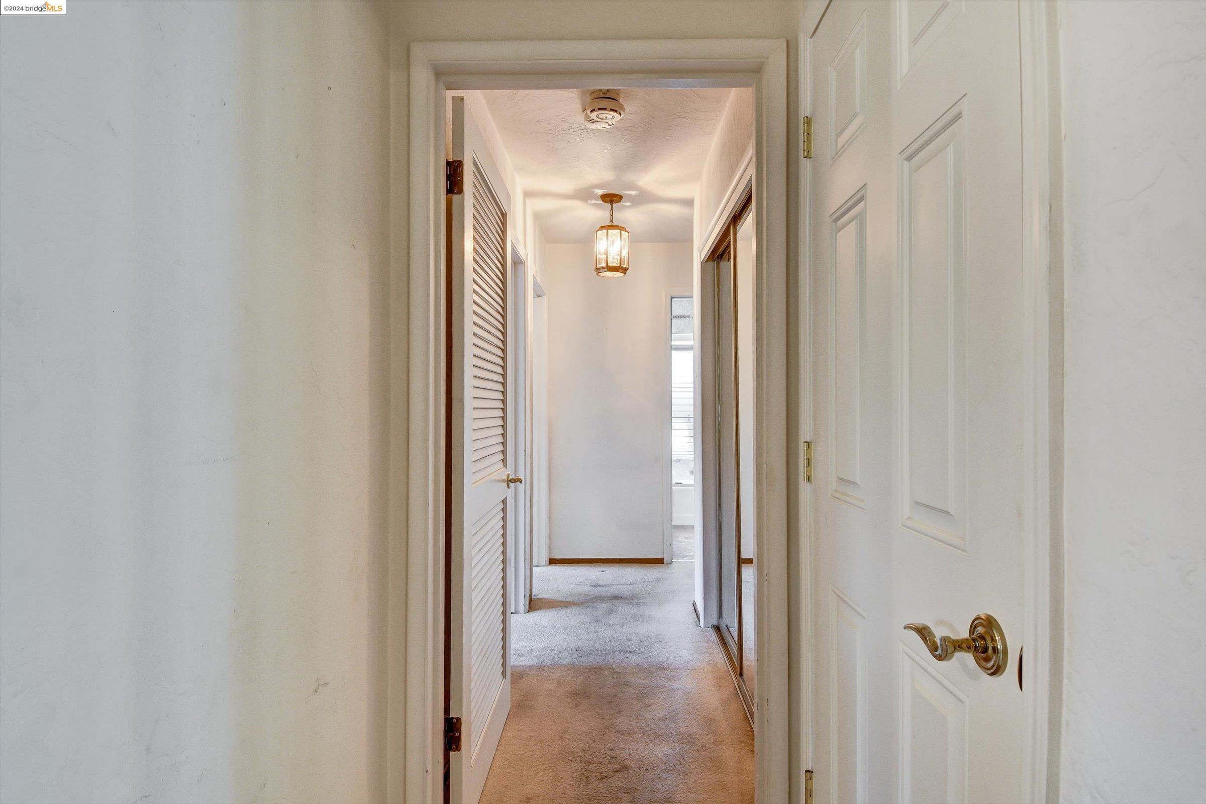1137 Farragut Dr