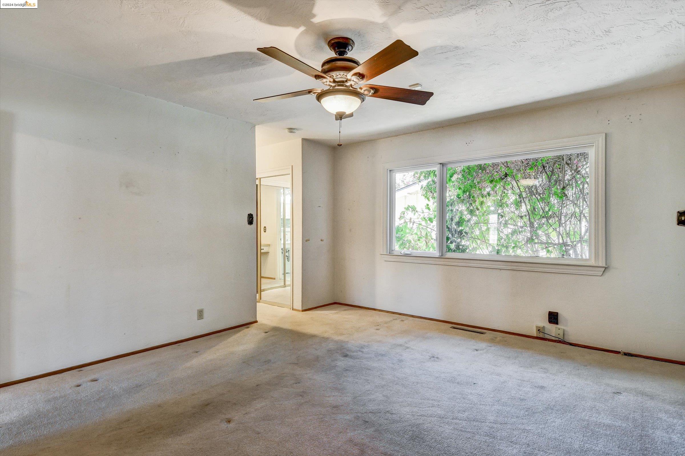 1137 Farragut Dr