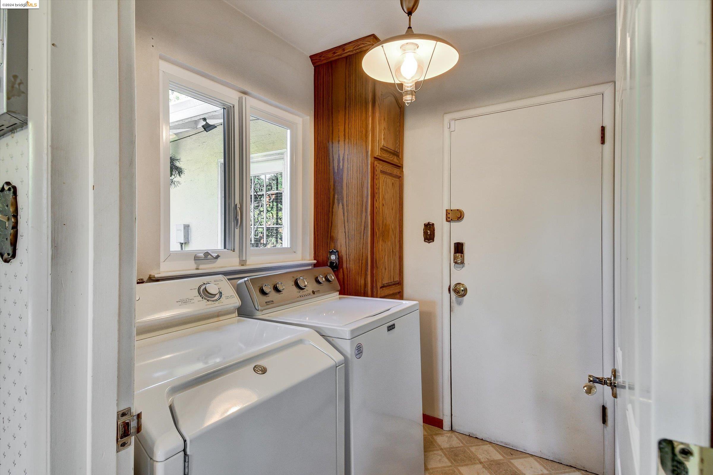 1137 Farragut Dr