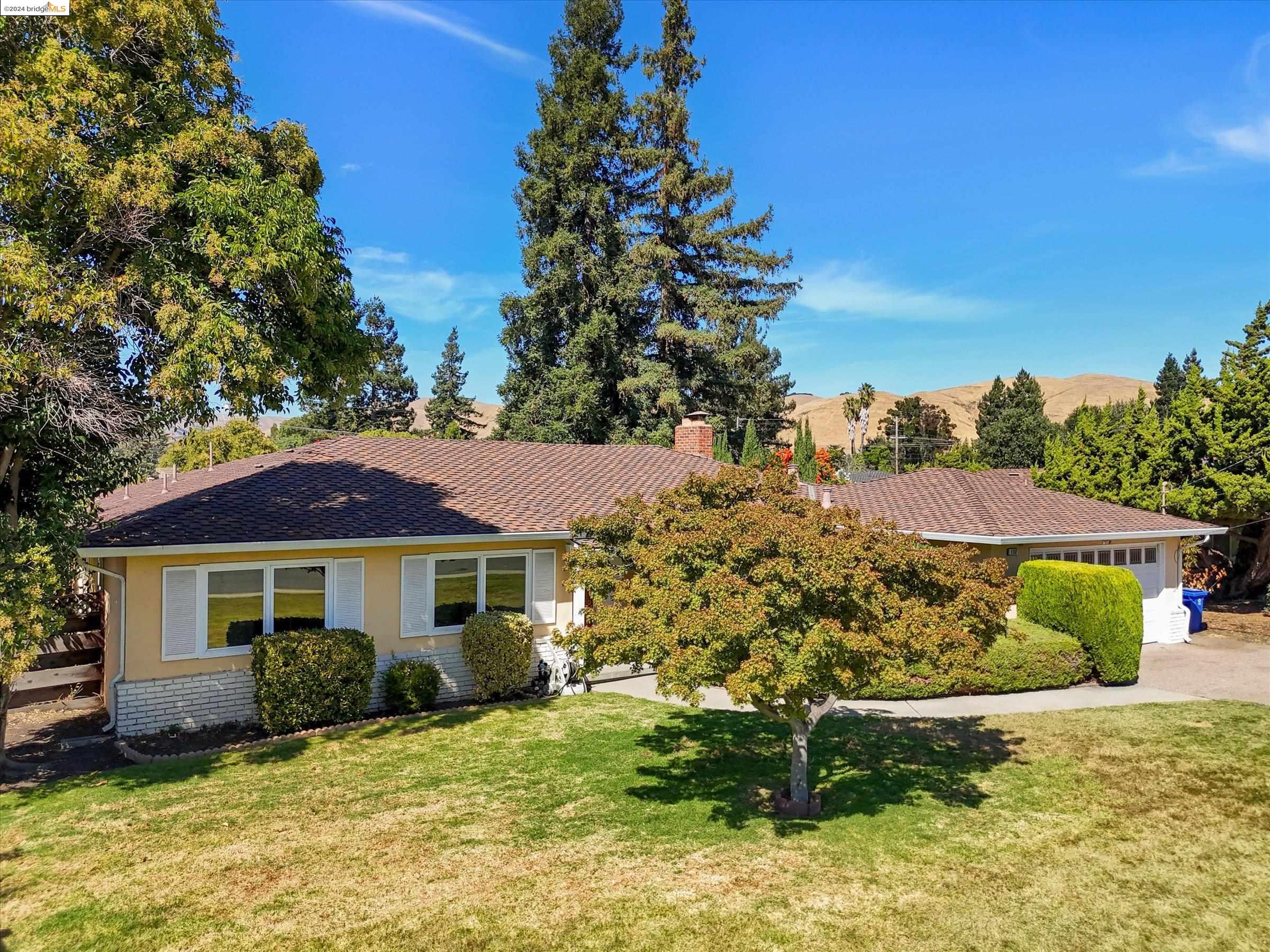 1137 Farragut Dr