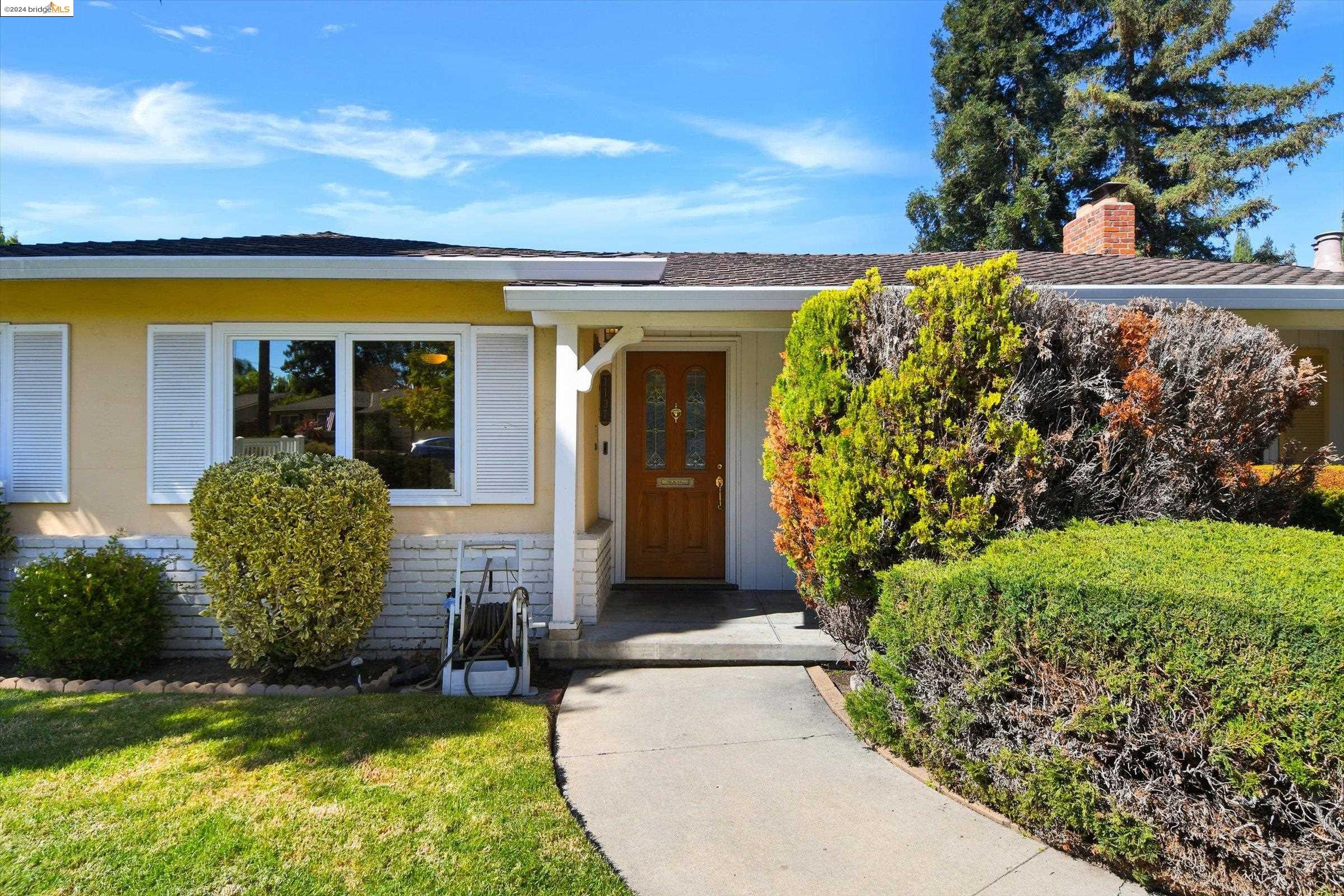 1137 Farragut Dr