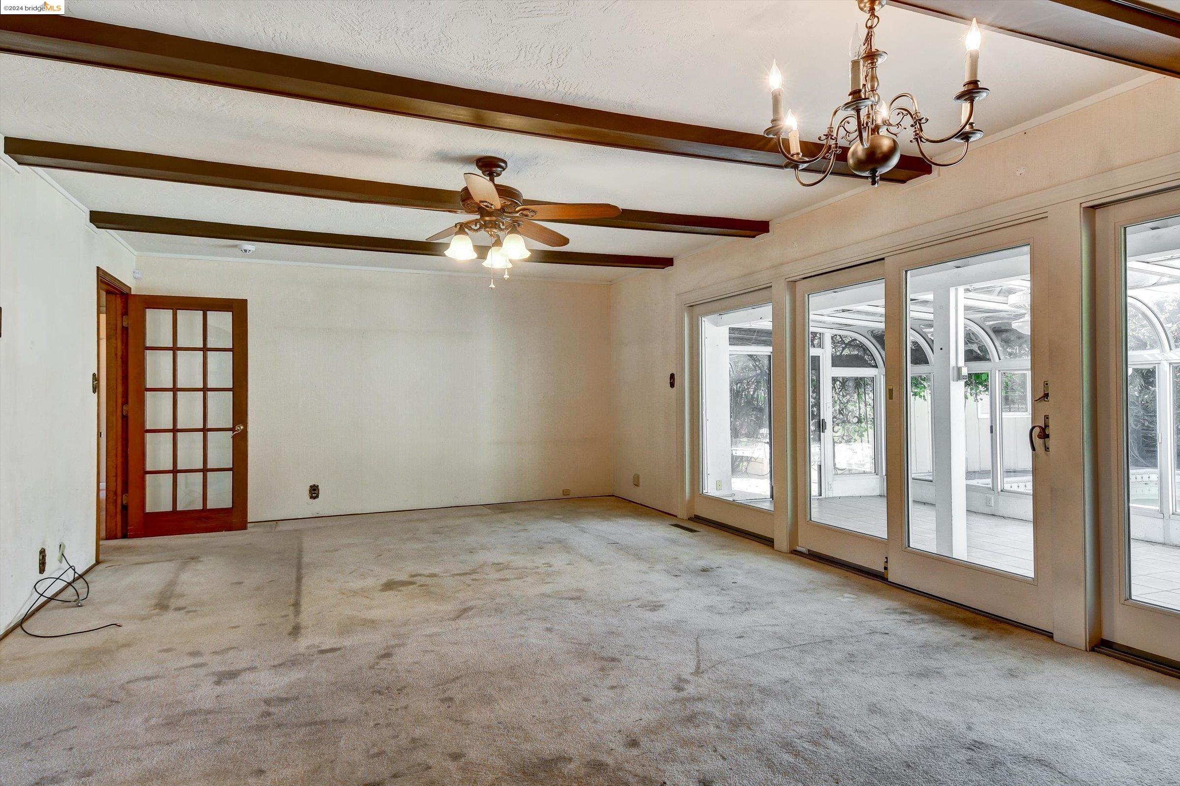 1137 Farragut Dr