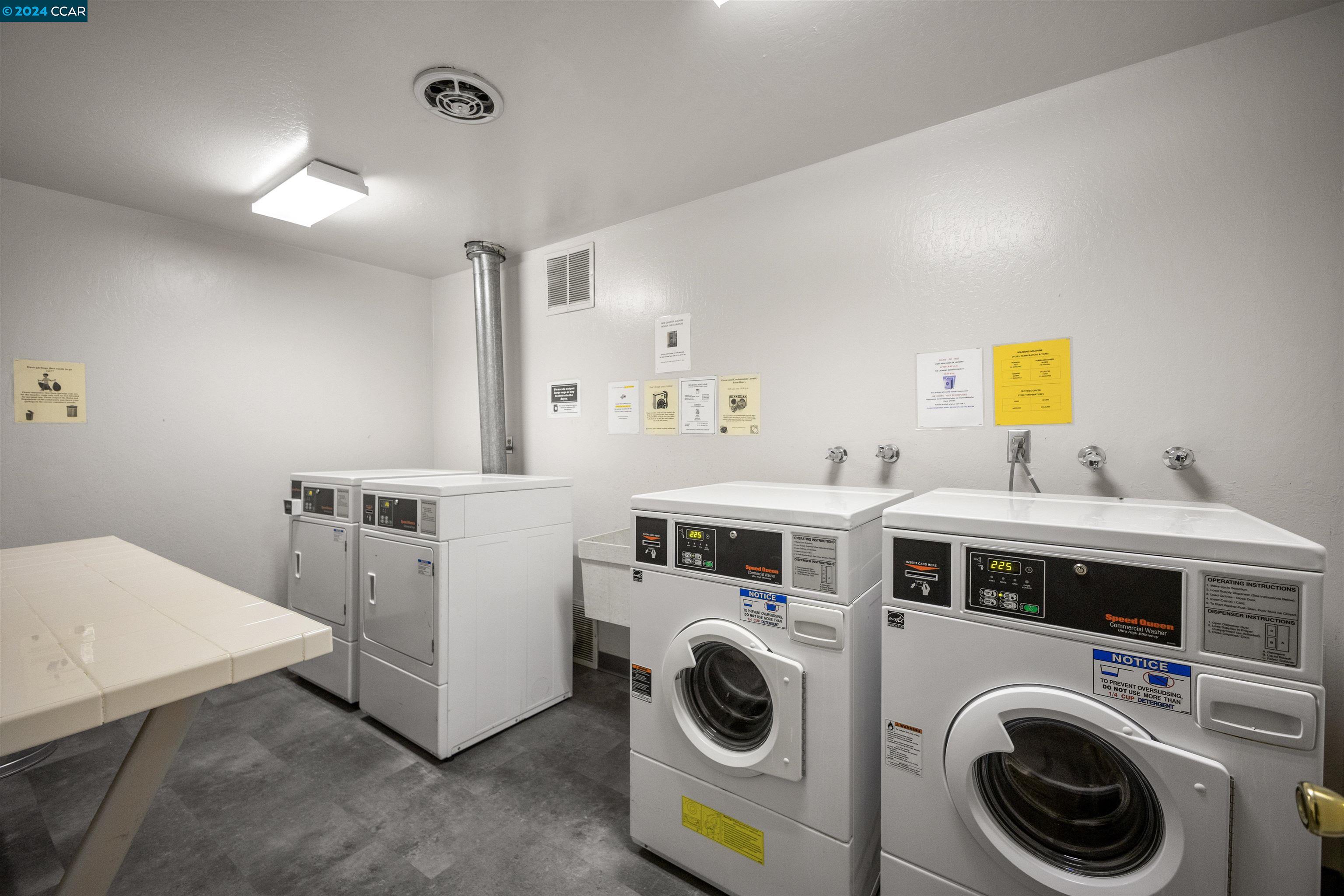 1240 Walker Ave # 305