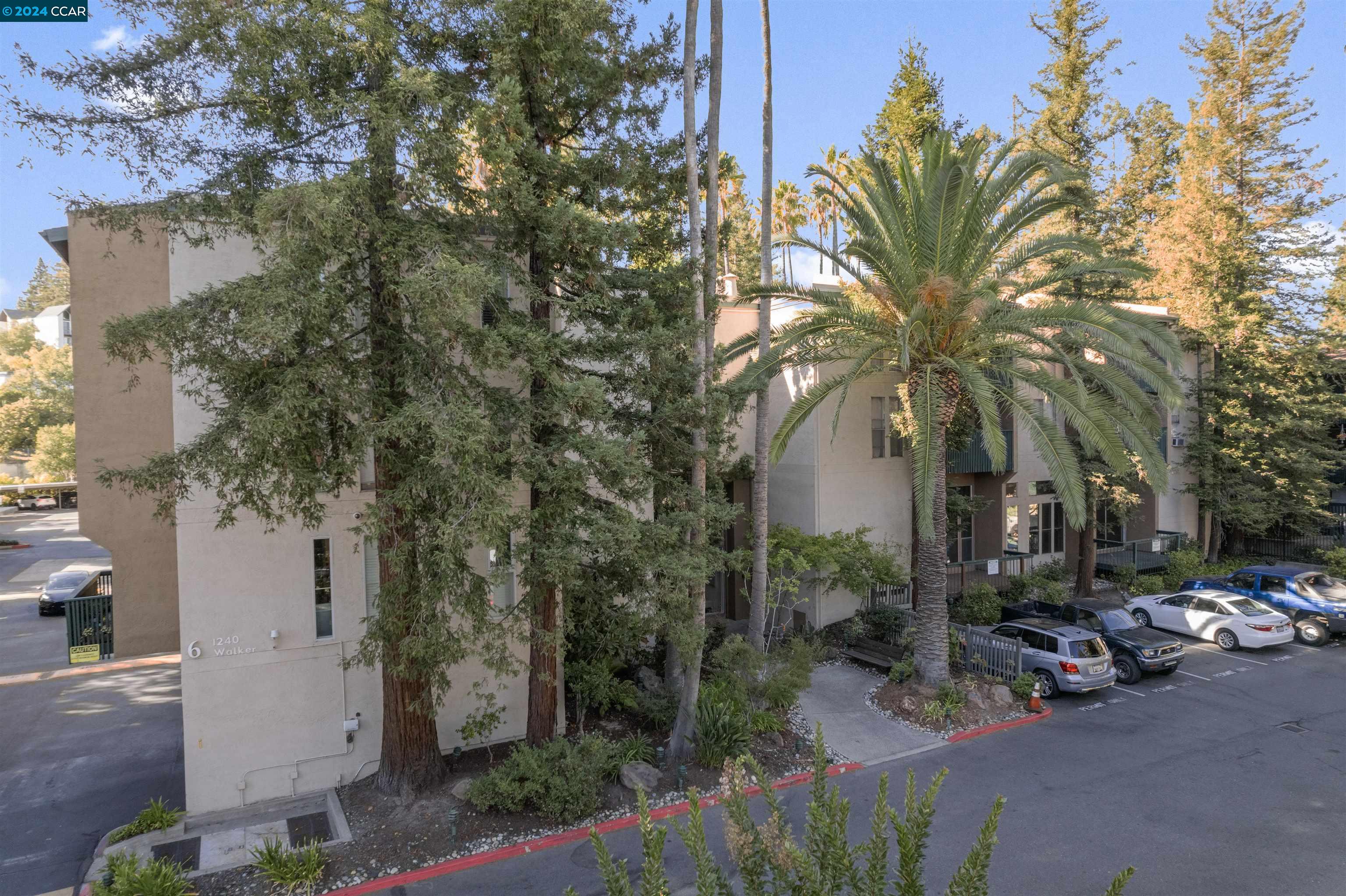1240 Walker Ave # 305