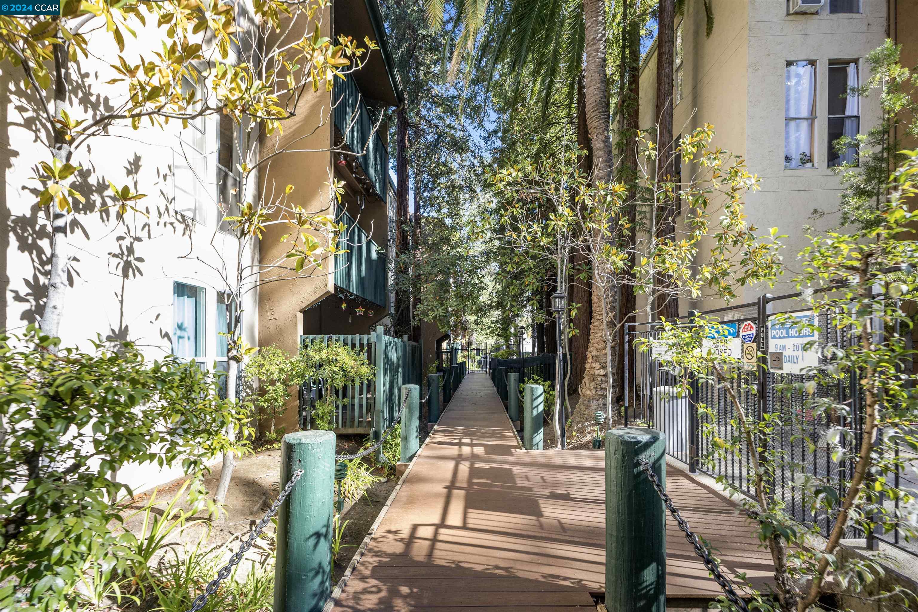 1240 Walker Ave # 305