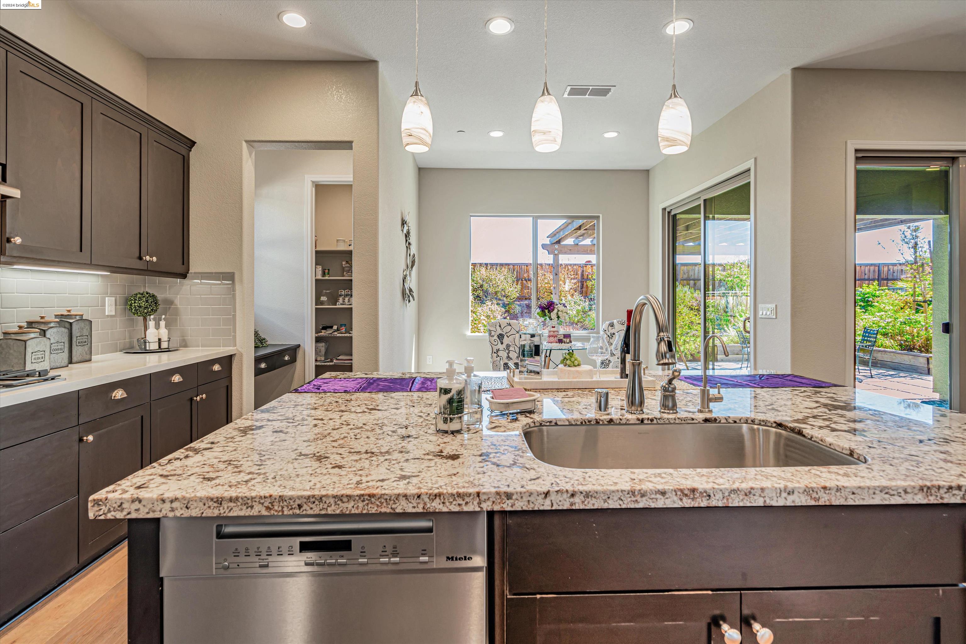 9121 Calypso Ct