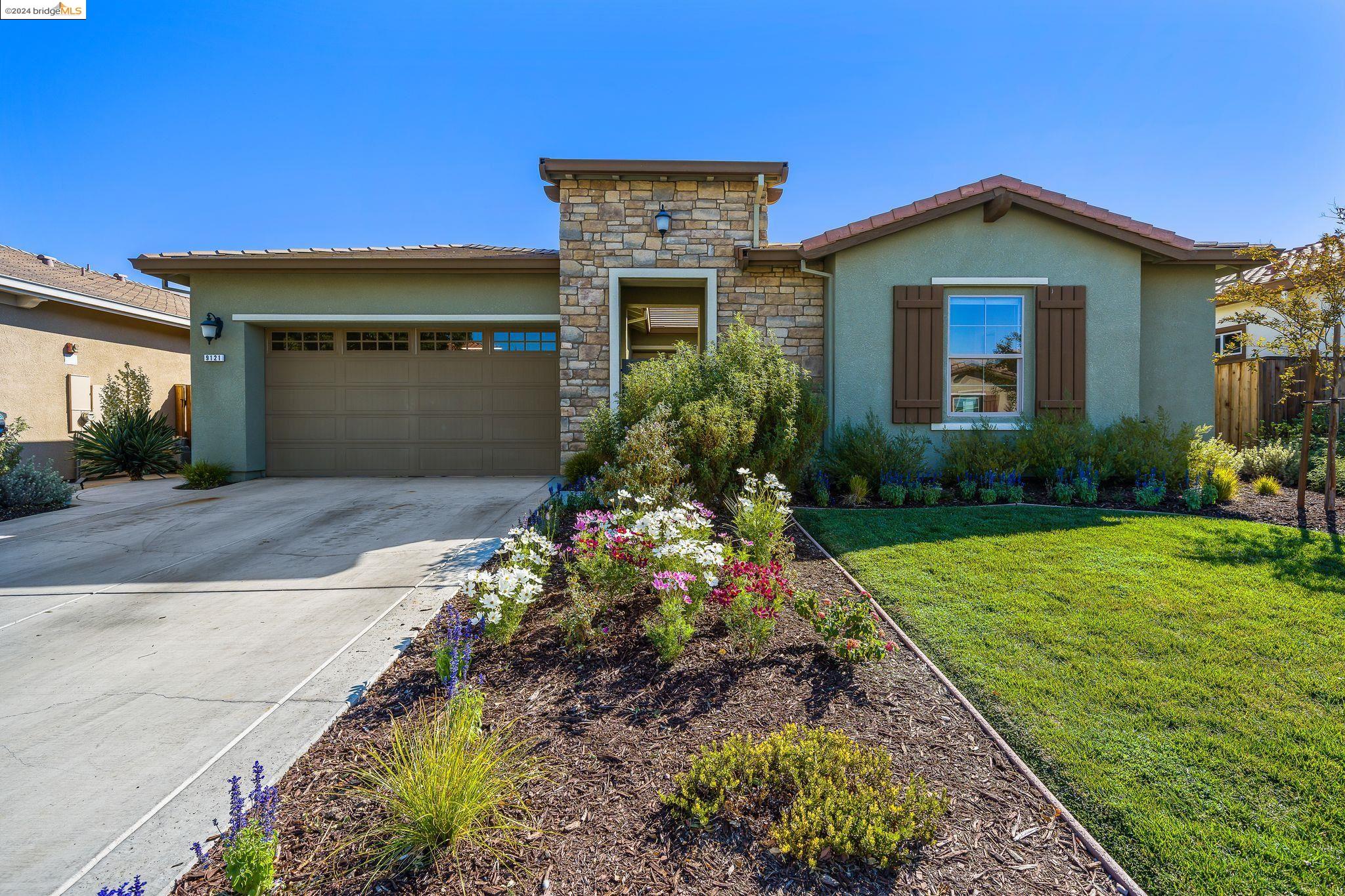 9121 Calypso Ct
