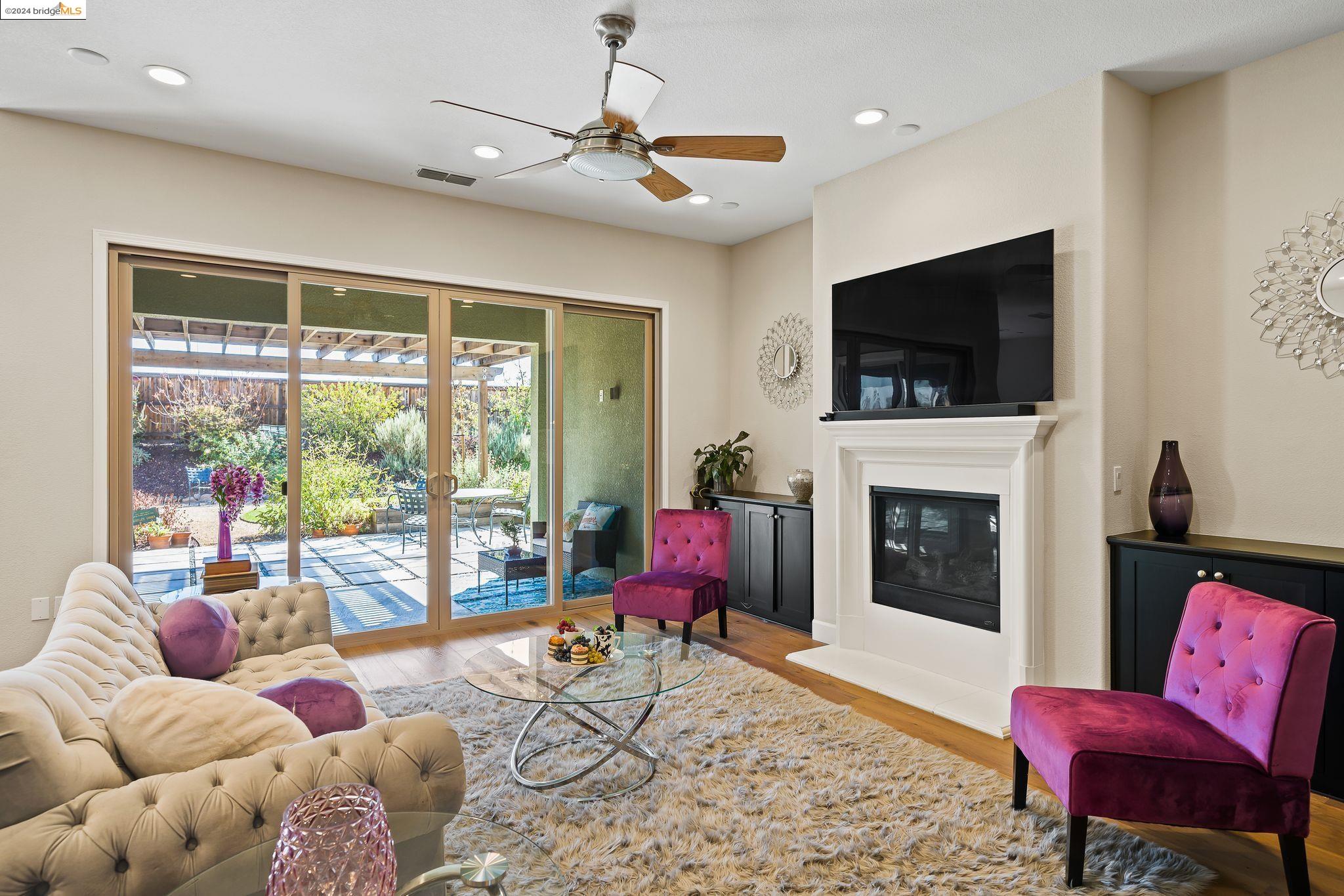 9121 Calypso Ct