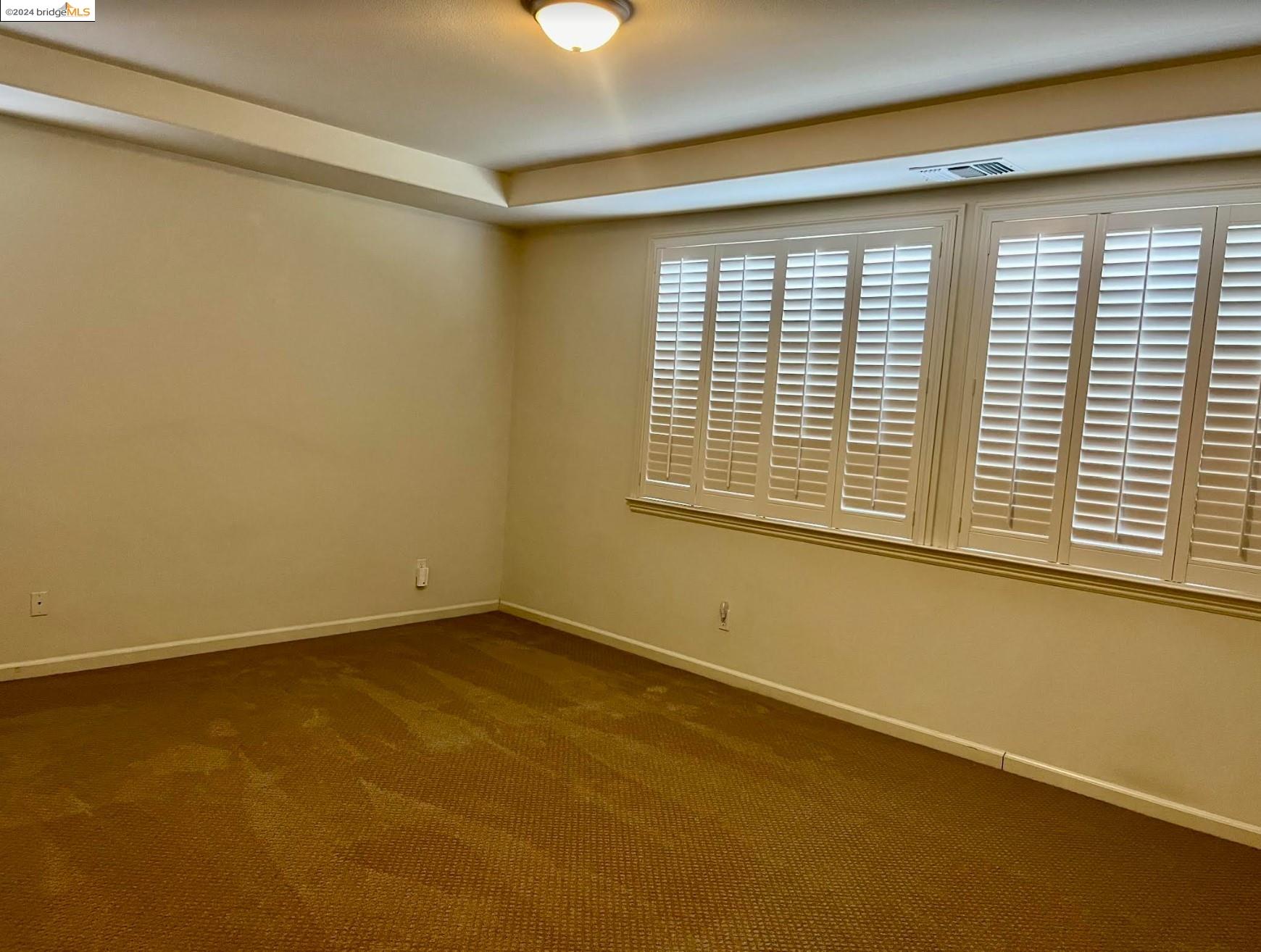 5630 Arcadia Cir