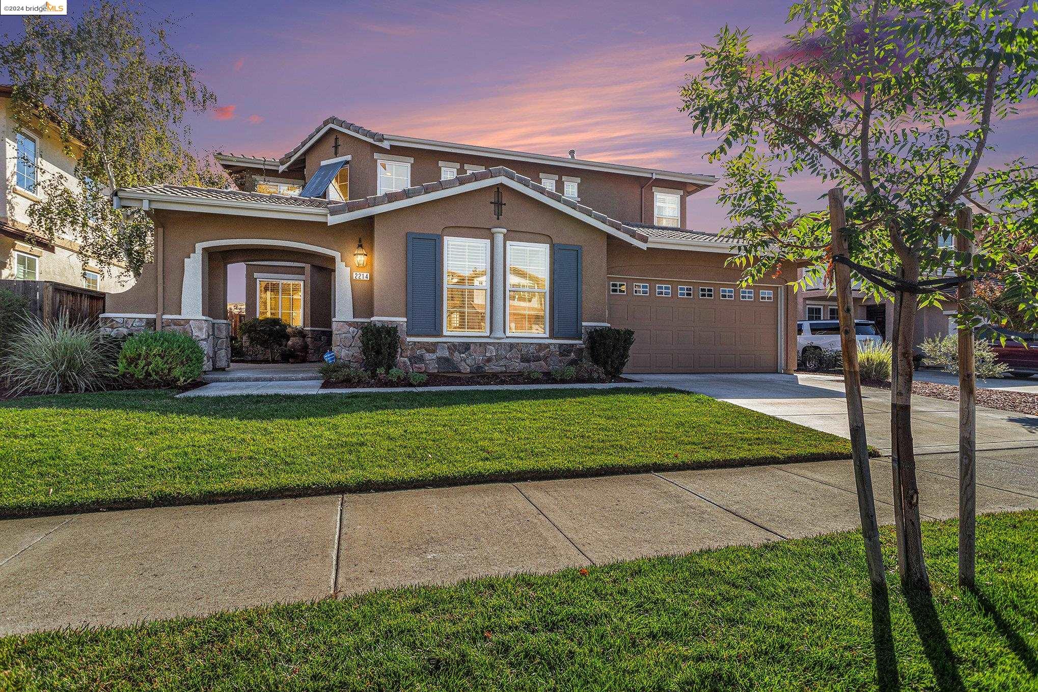 2214 Spyglass Dr