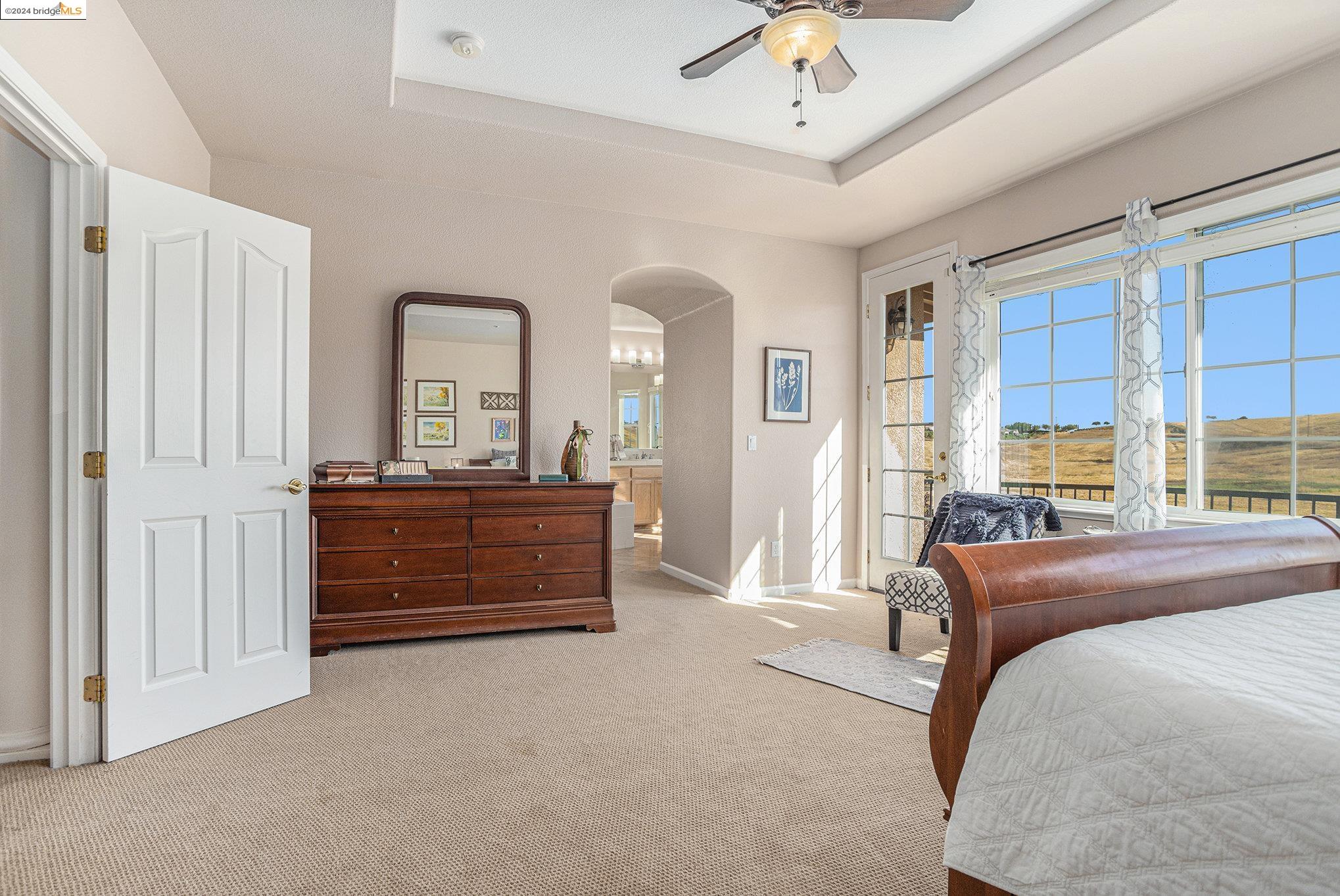 2214 Spyglass Dr
