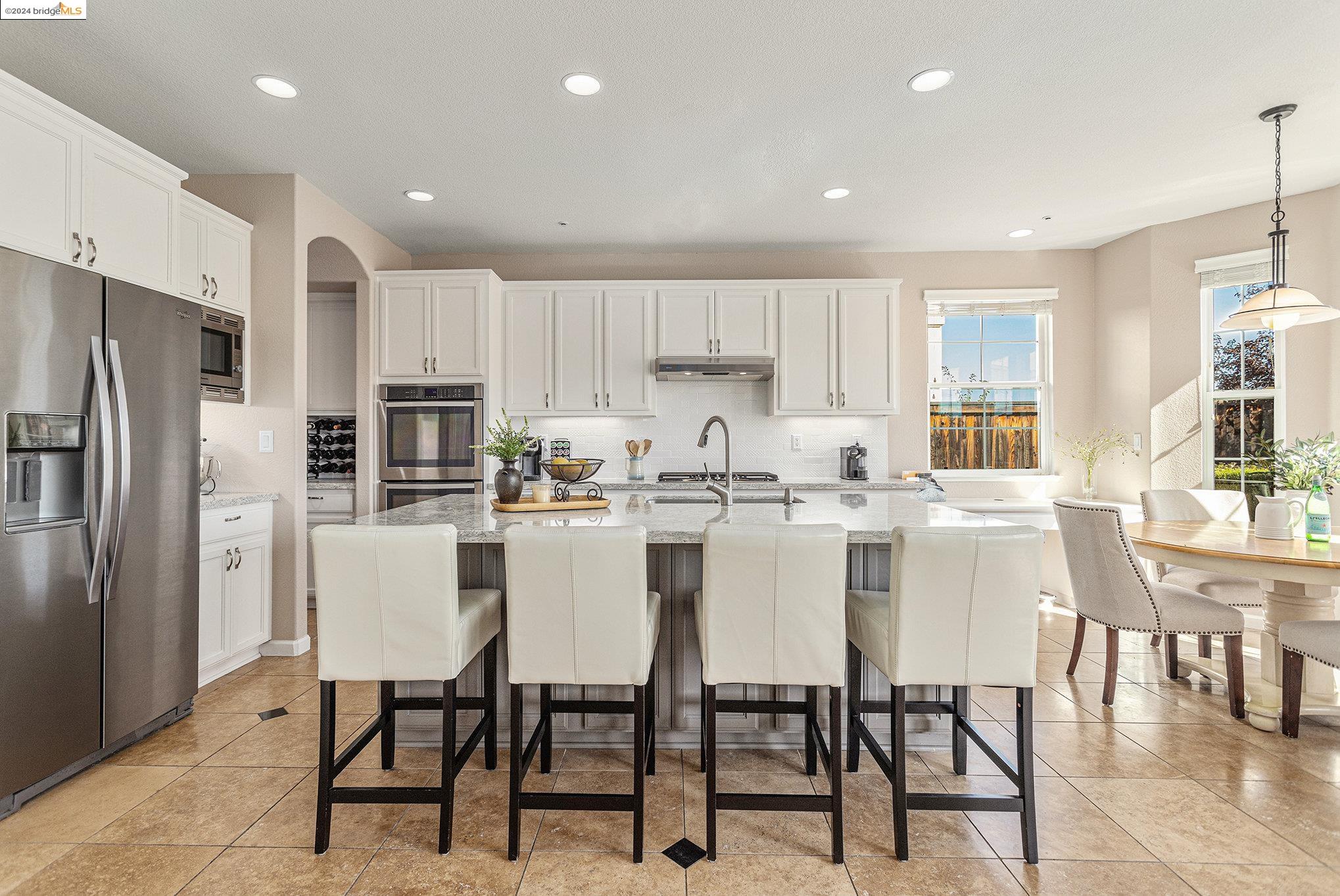2214 Spyglass Dr