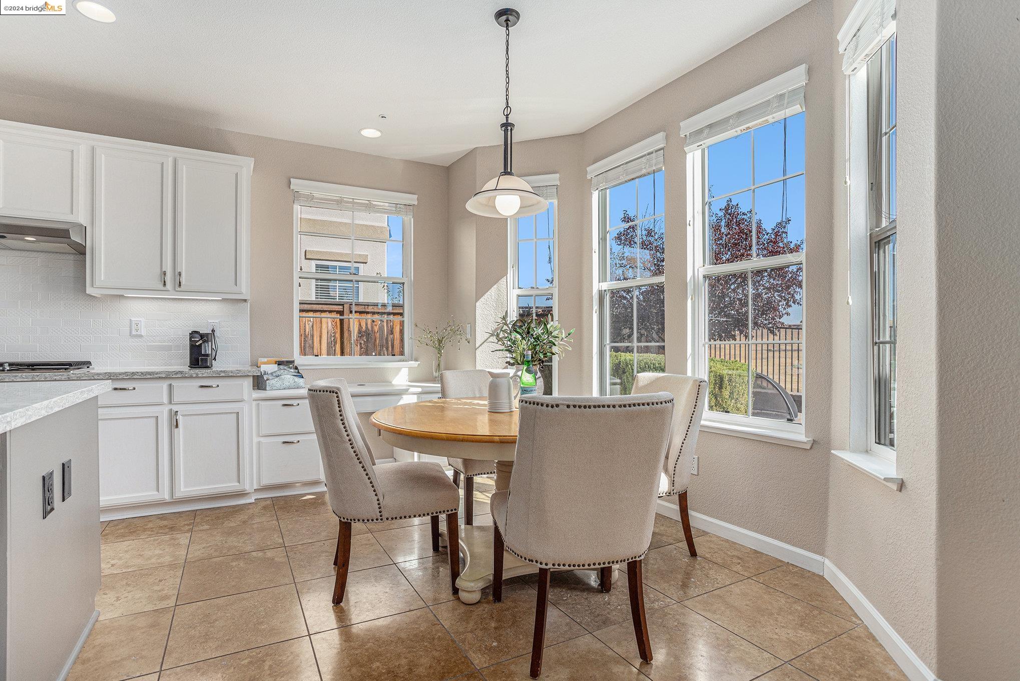 2214 Spyglass Dr