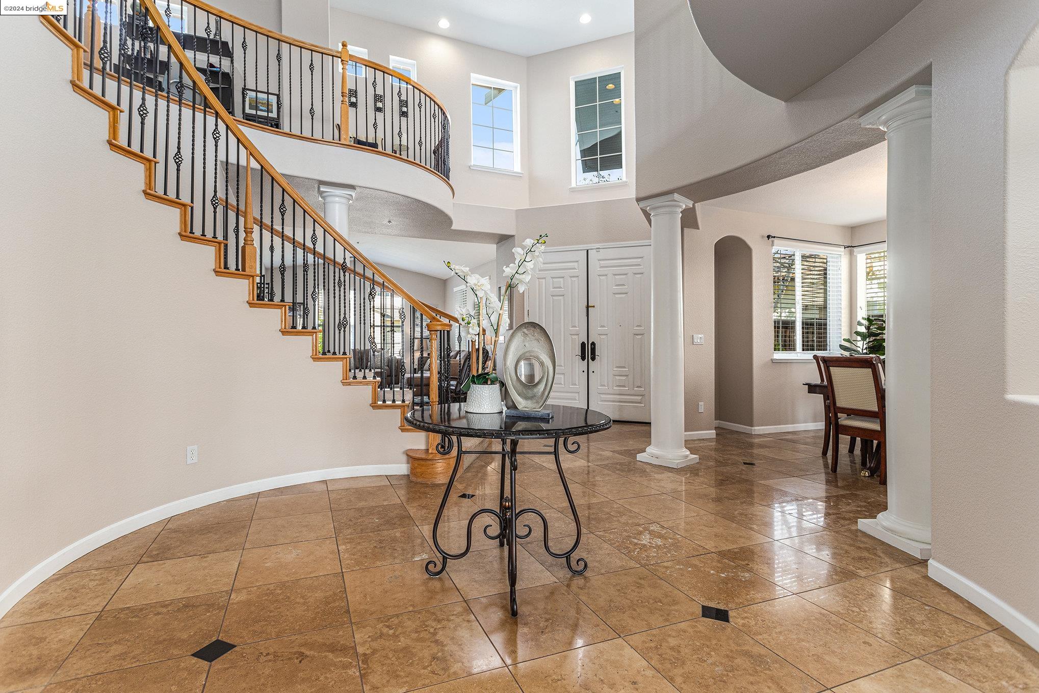 2214 Spyglass Dr