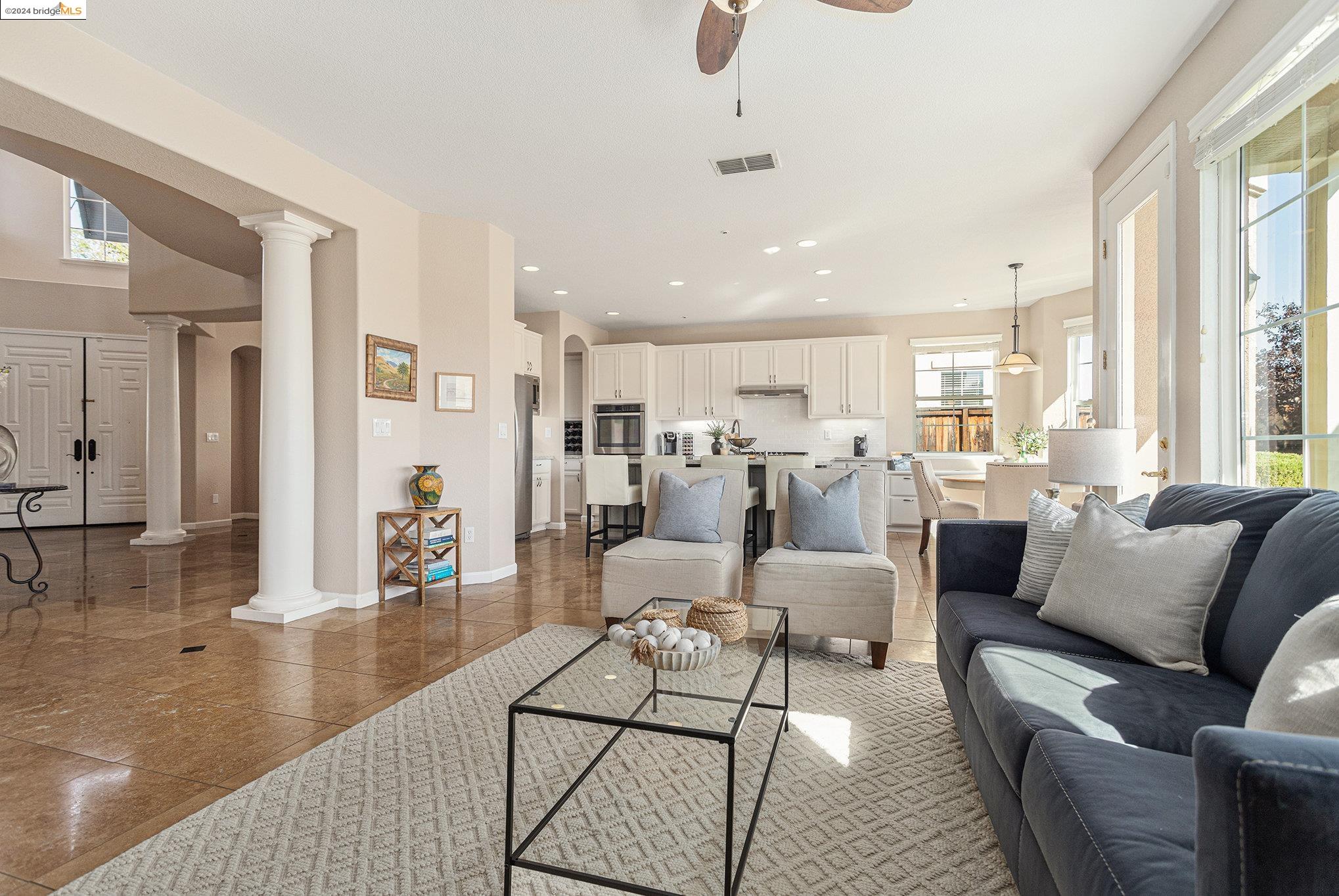 2214 Spyglass Dr