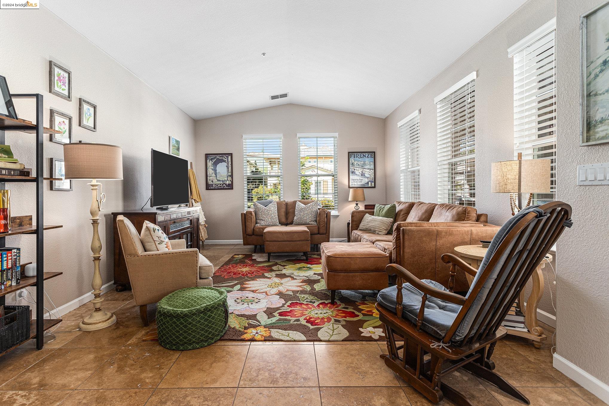 2214 Spyglass Dr