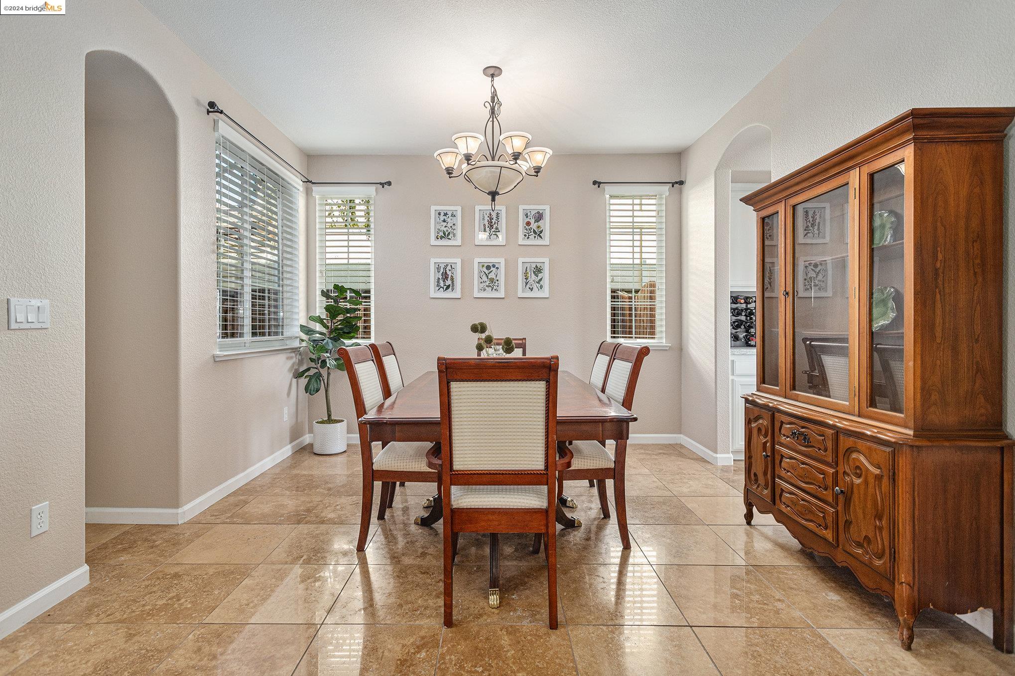 2214 Spyglass Dr
