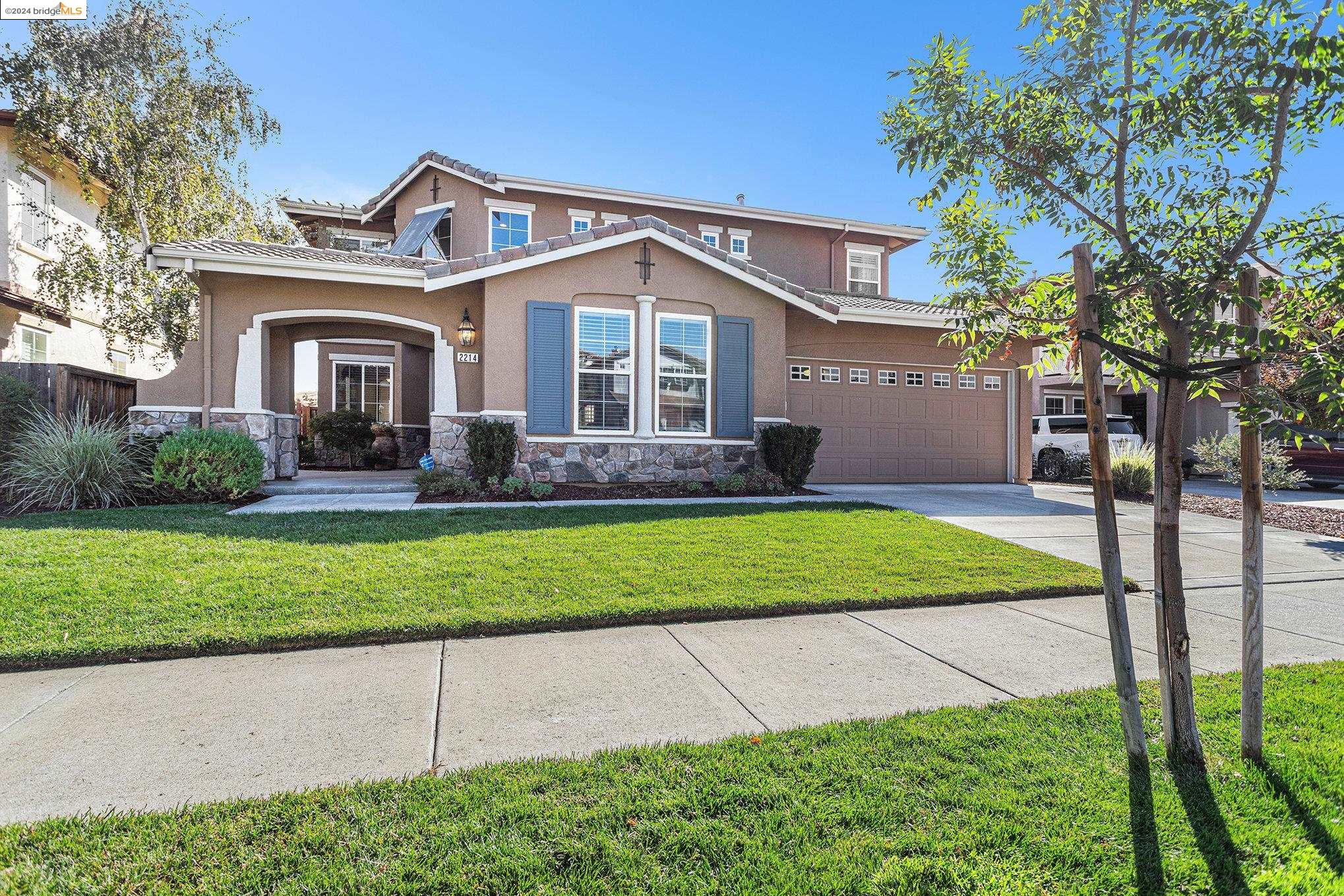 2214 Spyglass Dr
